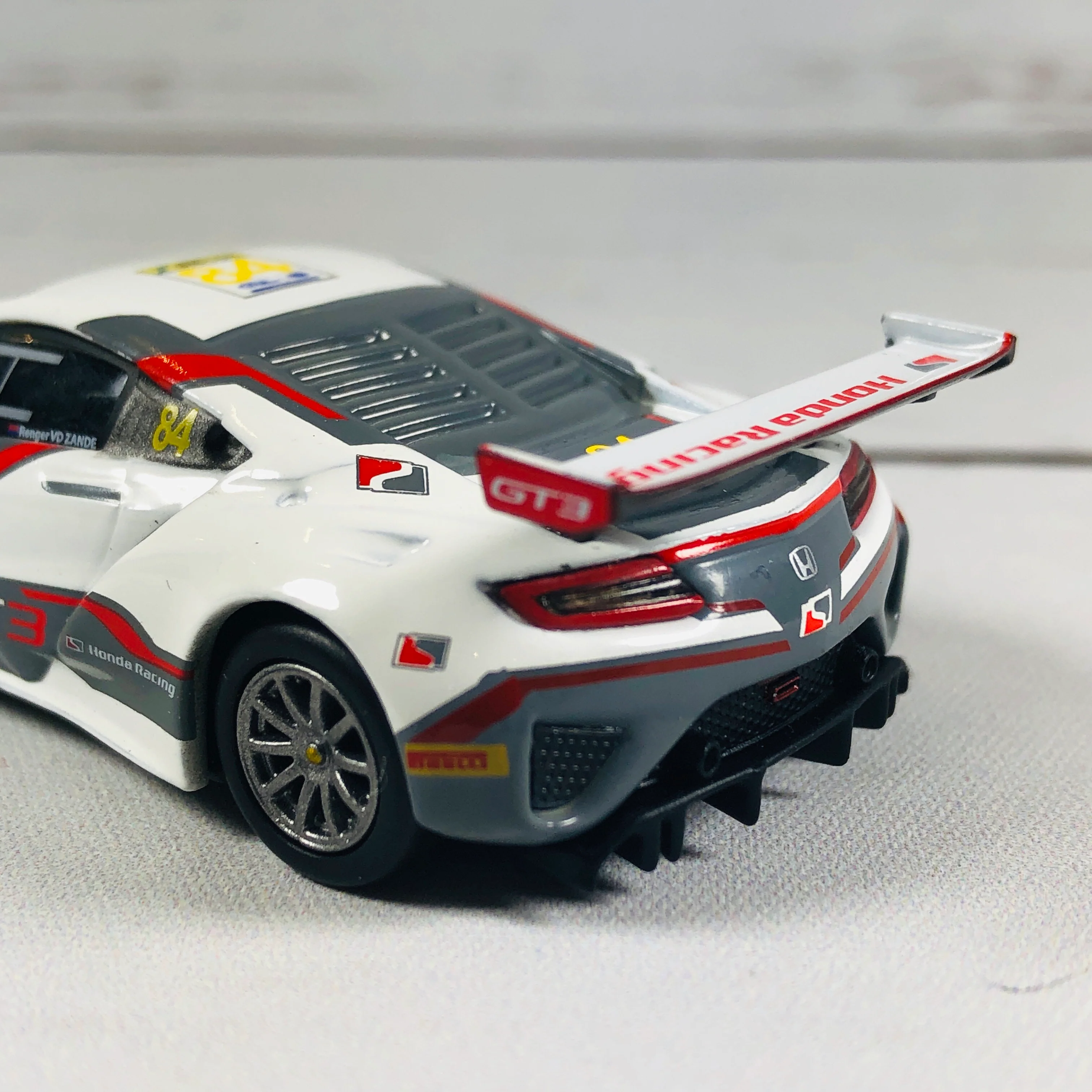 MINI GT 1/64 Honda NSX GT3 2017 Macau GP Honda Racing #84 Hong Kong Exclusive MGT00016 - Image 8