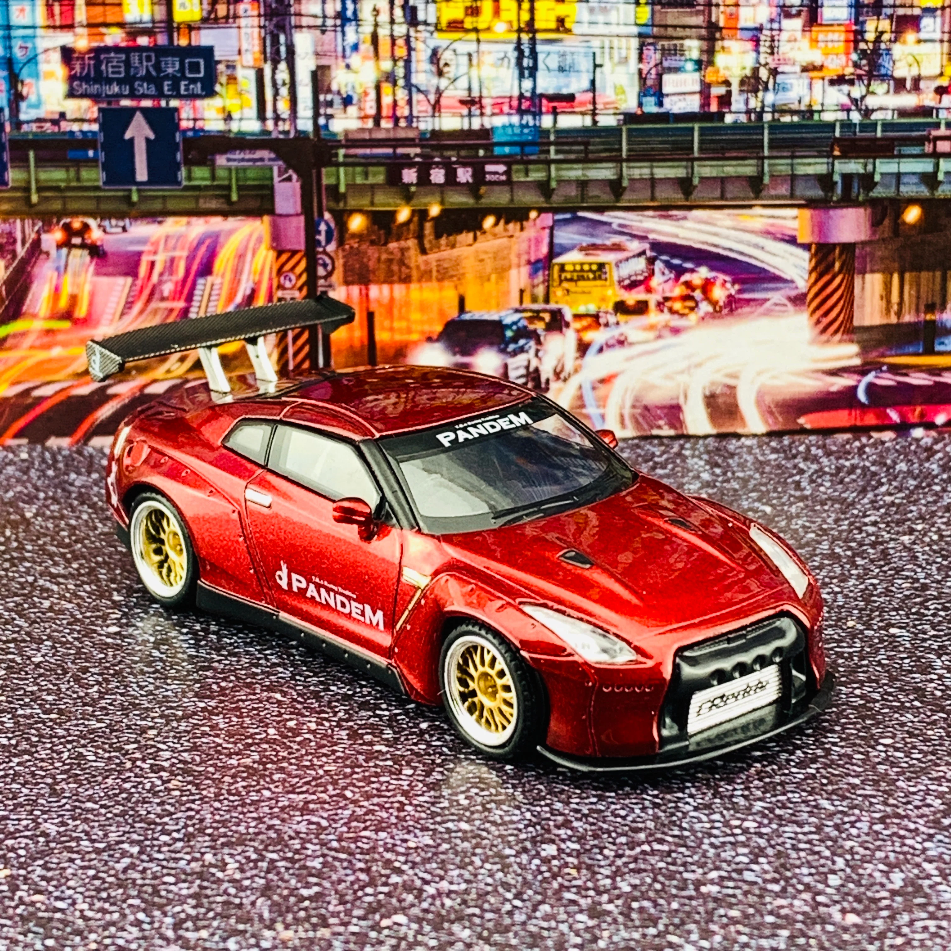 MINI GT 1/64 Pandem Nissan GTR R35 GT Wing Lava Red RHD MGT00092-R - Image 4