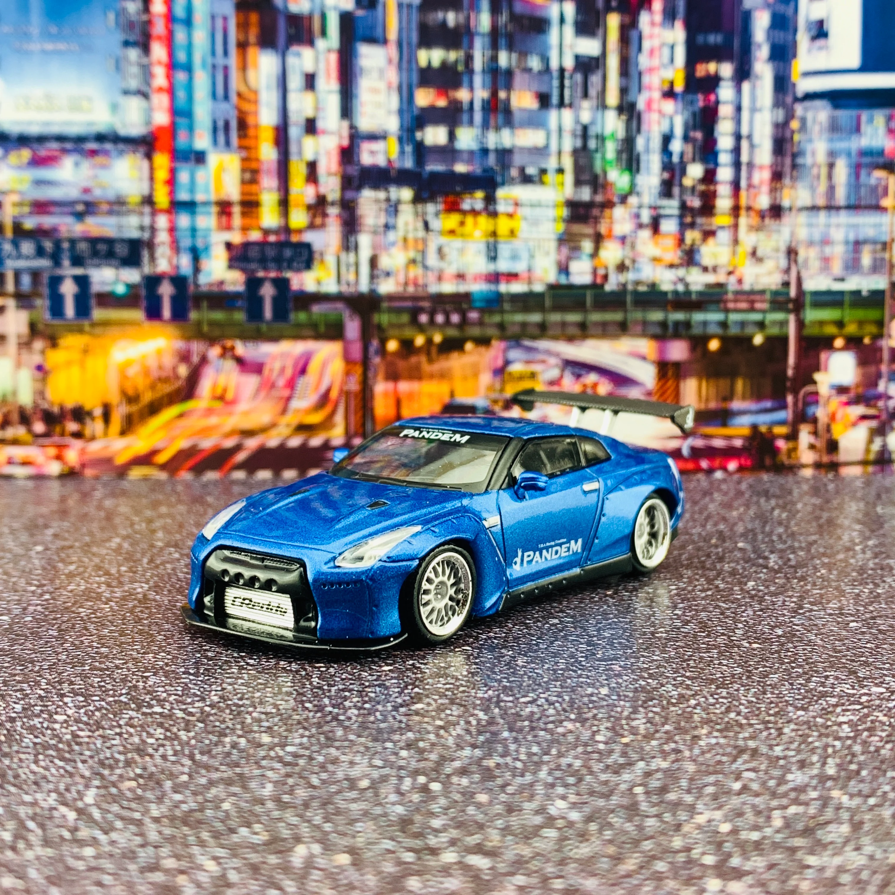 MINI GT 1/64 Pandem Nissan GTR R35 GT Wing Metallic Blue Japan Exclusive RHD MGT00096-R - Image 2