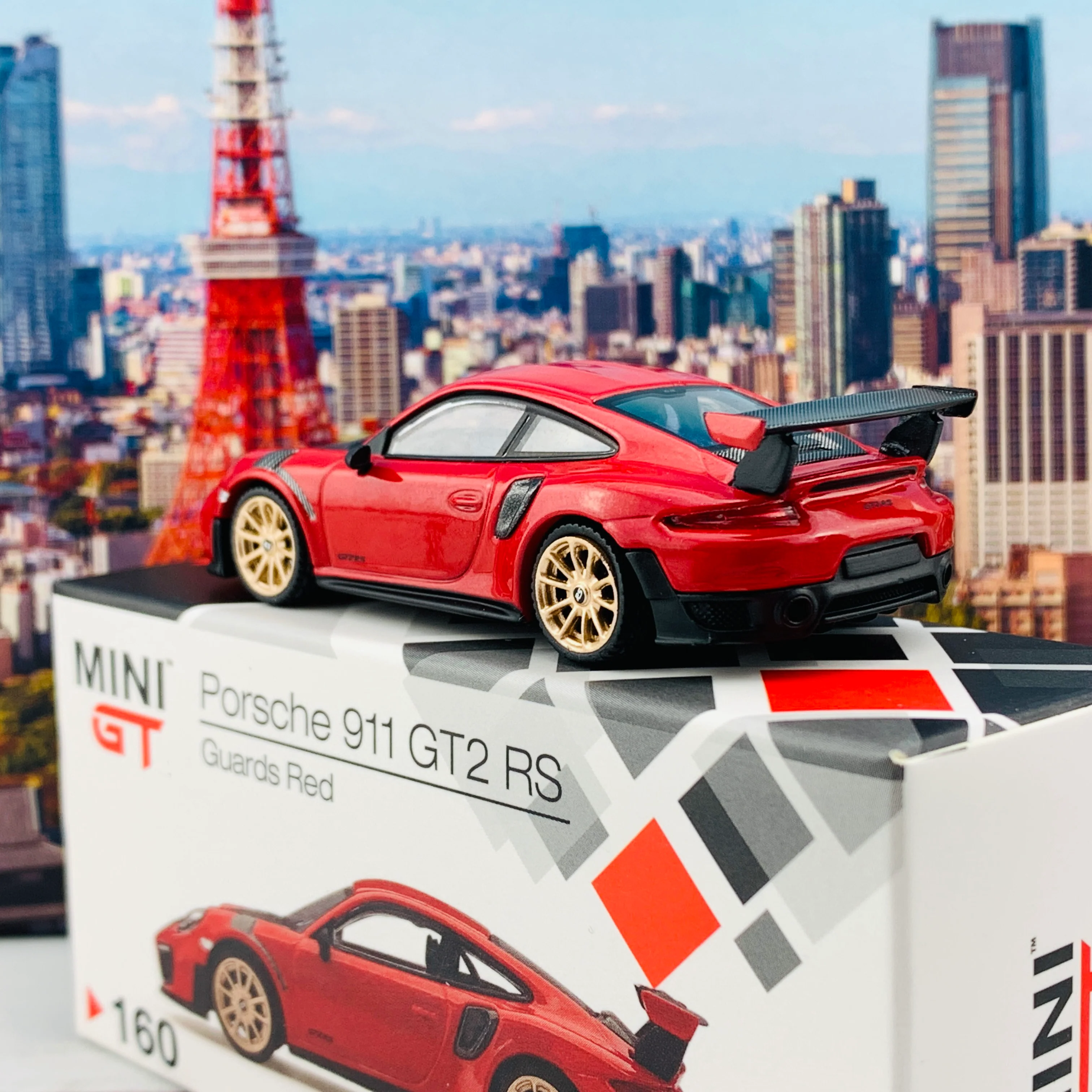 MINI GT 1/64 Porsche 911 GT2 RS Guards Red LHD Taiwan Exclusive MGT00160-L - Image 3