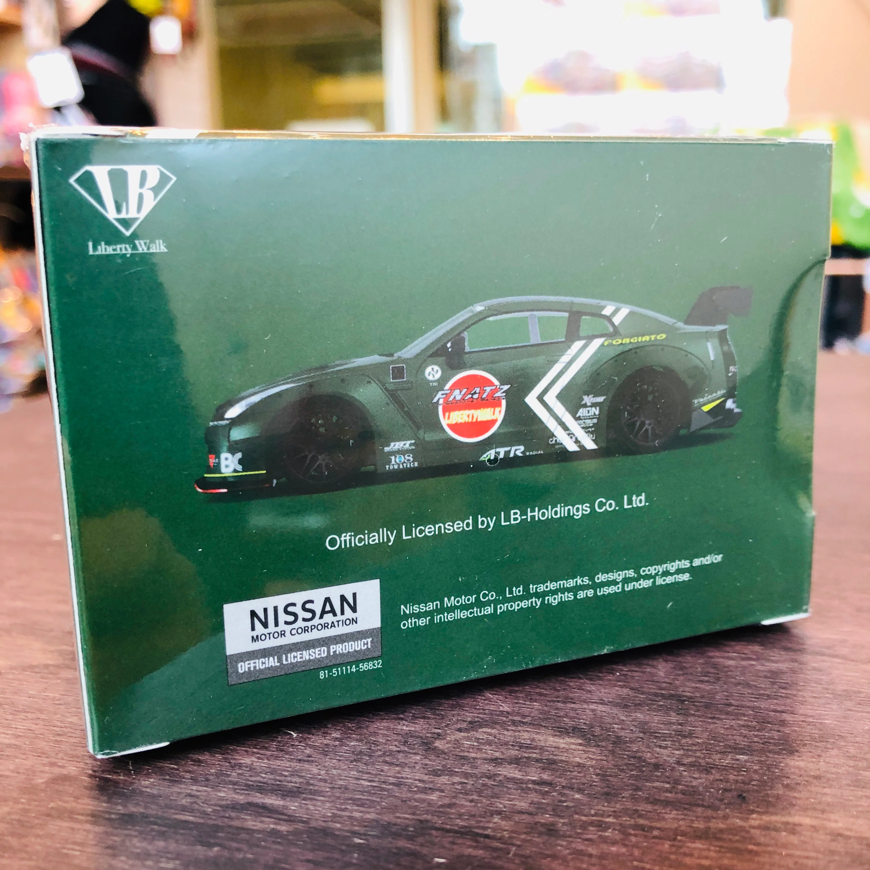 MINI GT LIBERTYWALK LB★WORKS Nissan GTR (R35) Type I Rear Wing Ver.1 Zero Fighter Special - Image 4