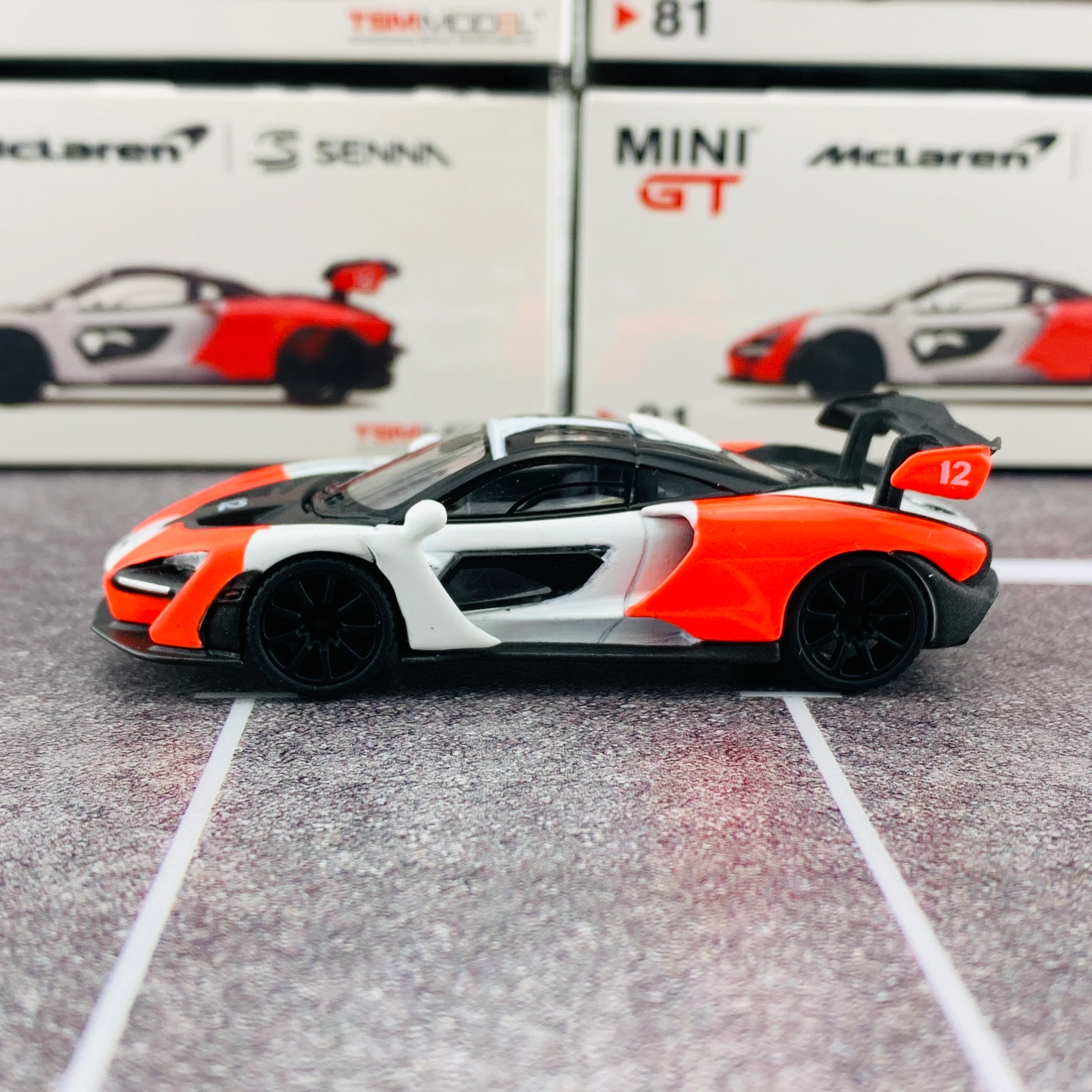 MINI GT McLaren Senna Orange/Red RHD MGT00081-R - Image 2