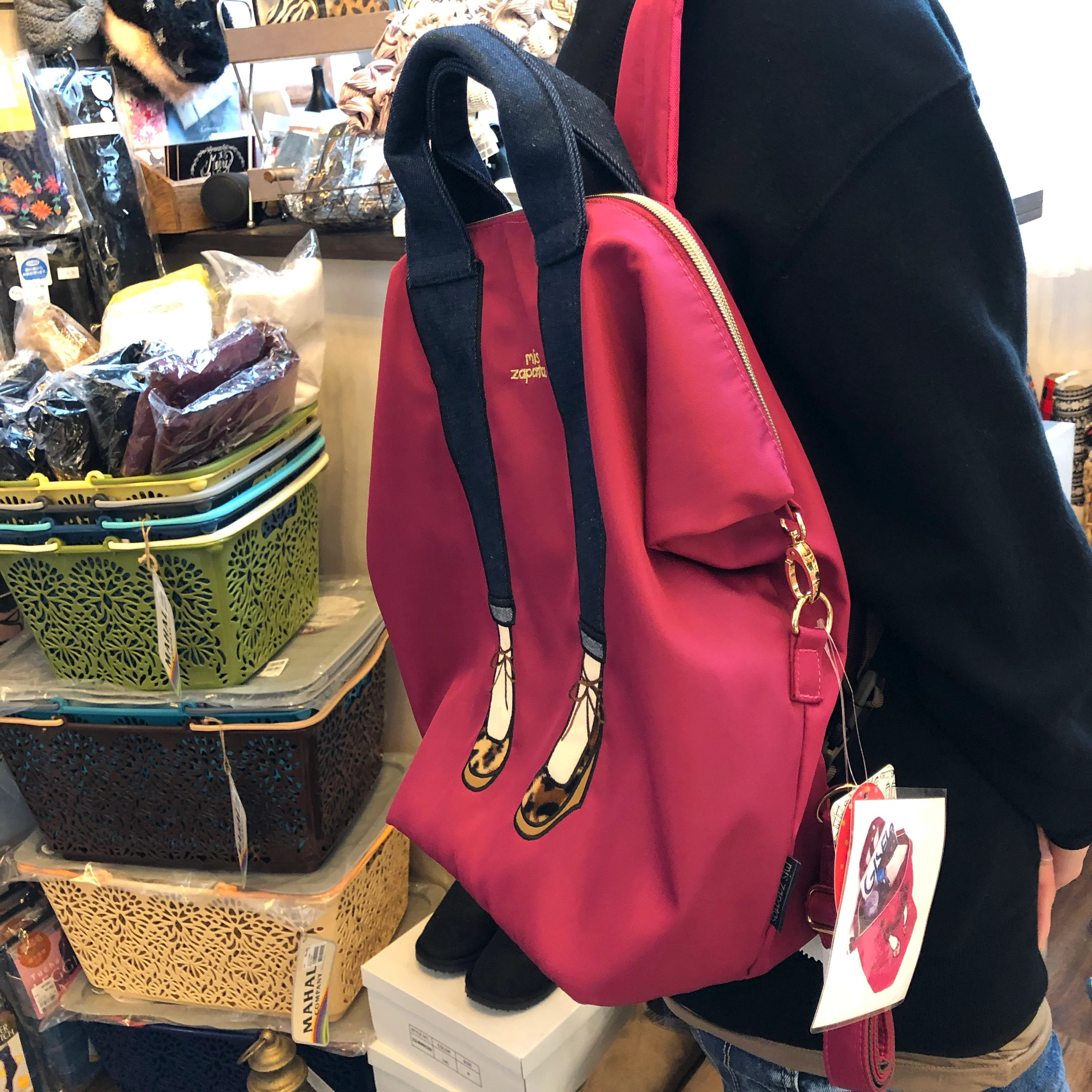 mis zapatos Nylon Skinny 3 Way Backpack - Pink - Image 6