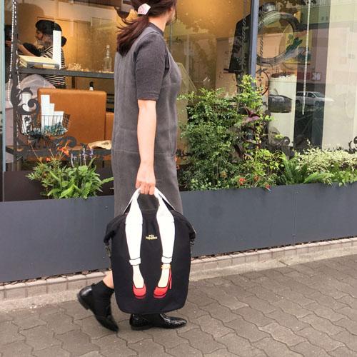 mis zapatos Skinny Pants 2-Way Backpack - Black - Image 4