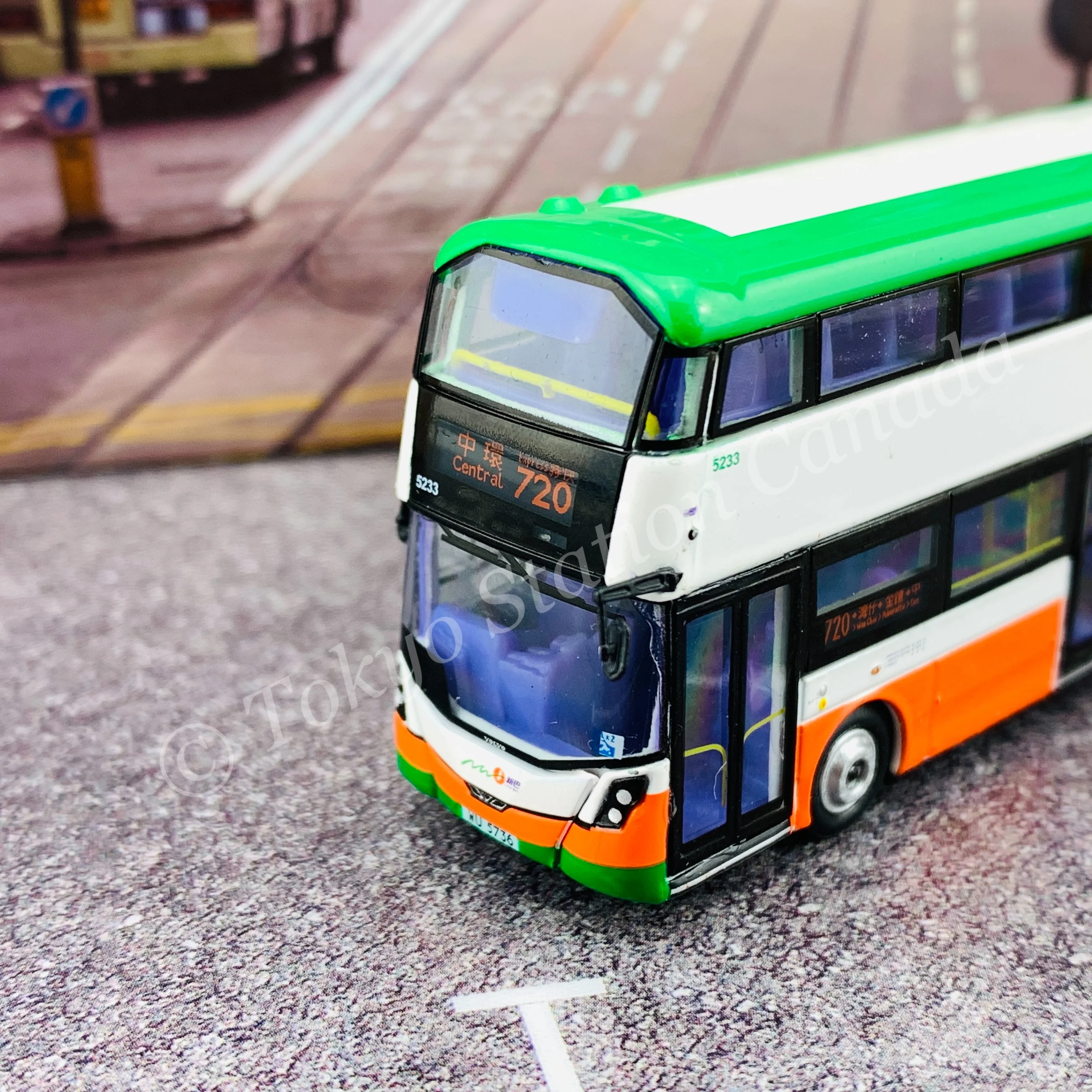 Model 1 1/120 新巴 First Bus Volvo B8L 5233 WU5736 @ Central 中環 720 #S33302 - Image 2