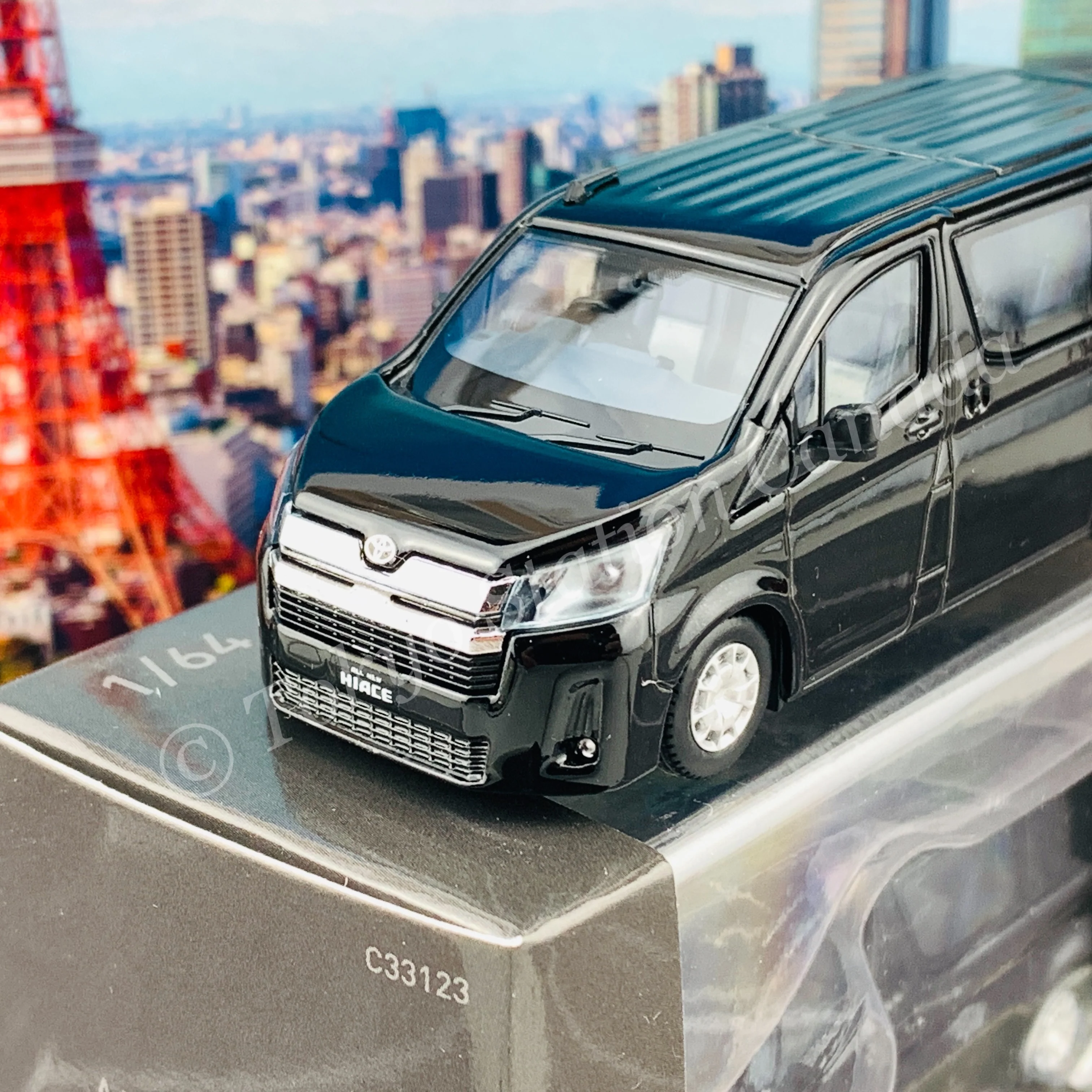 Model 1 1/64 Toyota Hiace 300 BLACK MICA C33123 - Image 2