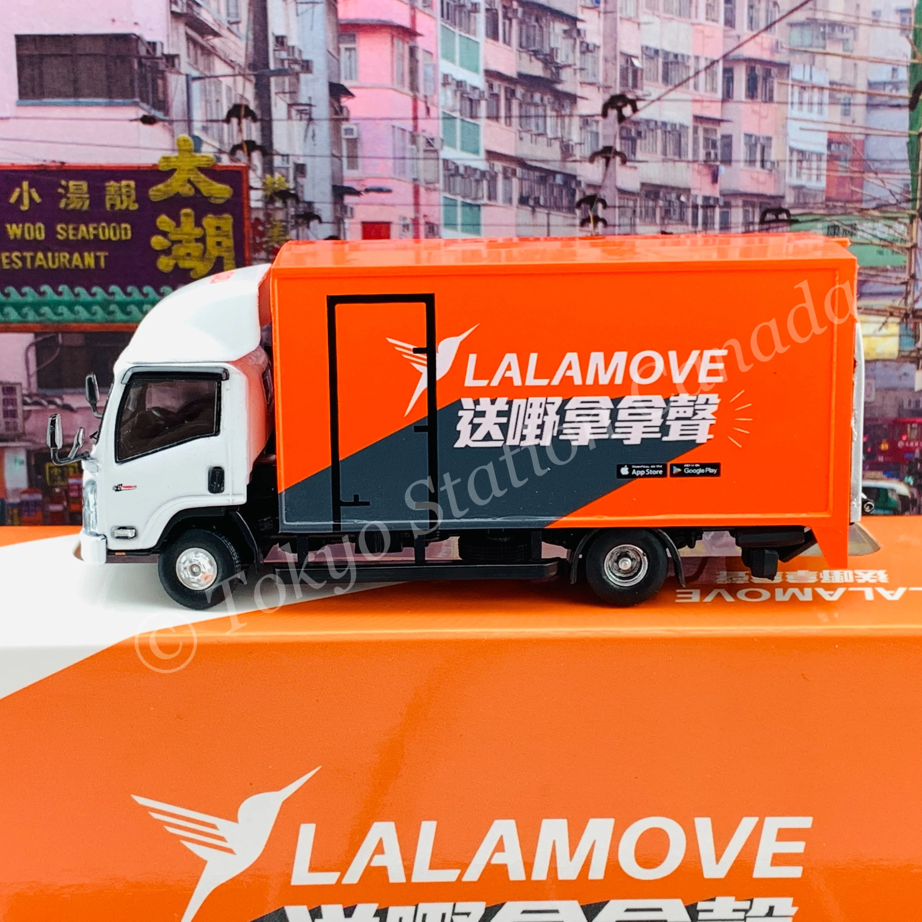 Model 1 1/76 ISUZU N-SERIES LALAMOVE 送嘢拿拿聲 T33607 - Image 3