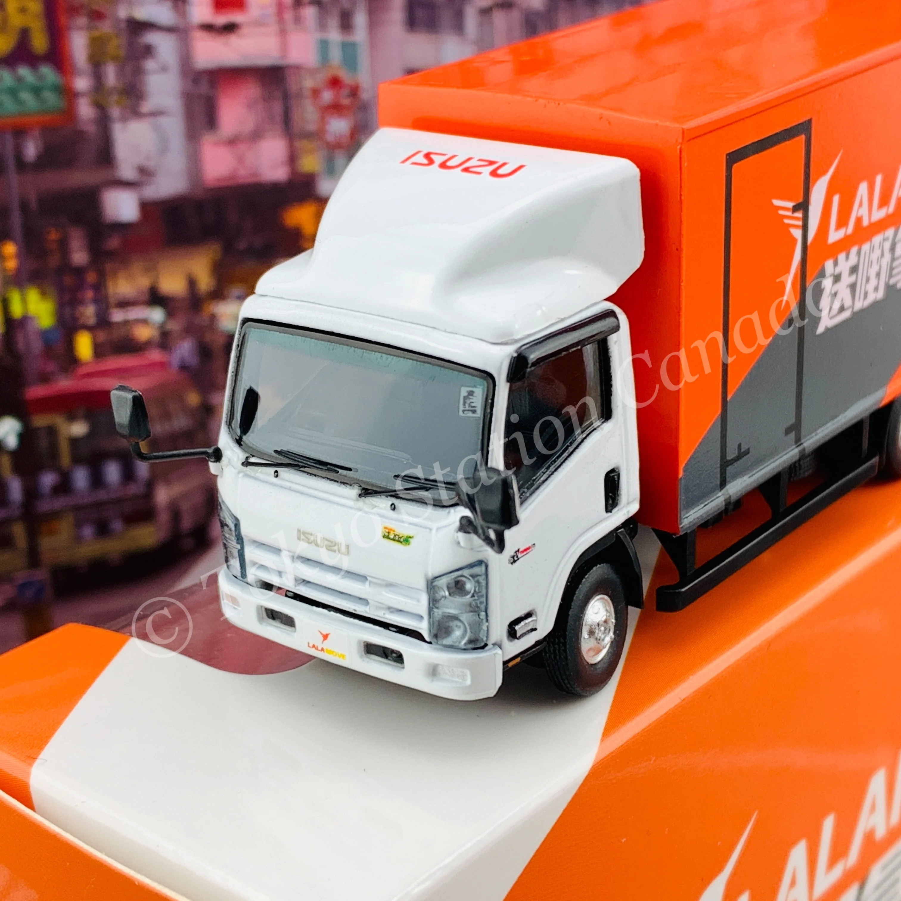 Model 1 1/76 ISUZU N-SERIES LALAMOVE 送嘢拿拿聲 T33607 - Image 5