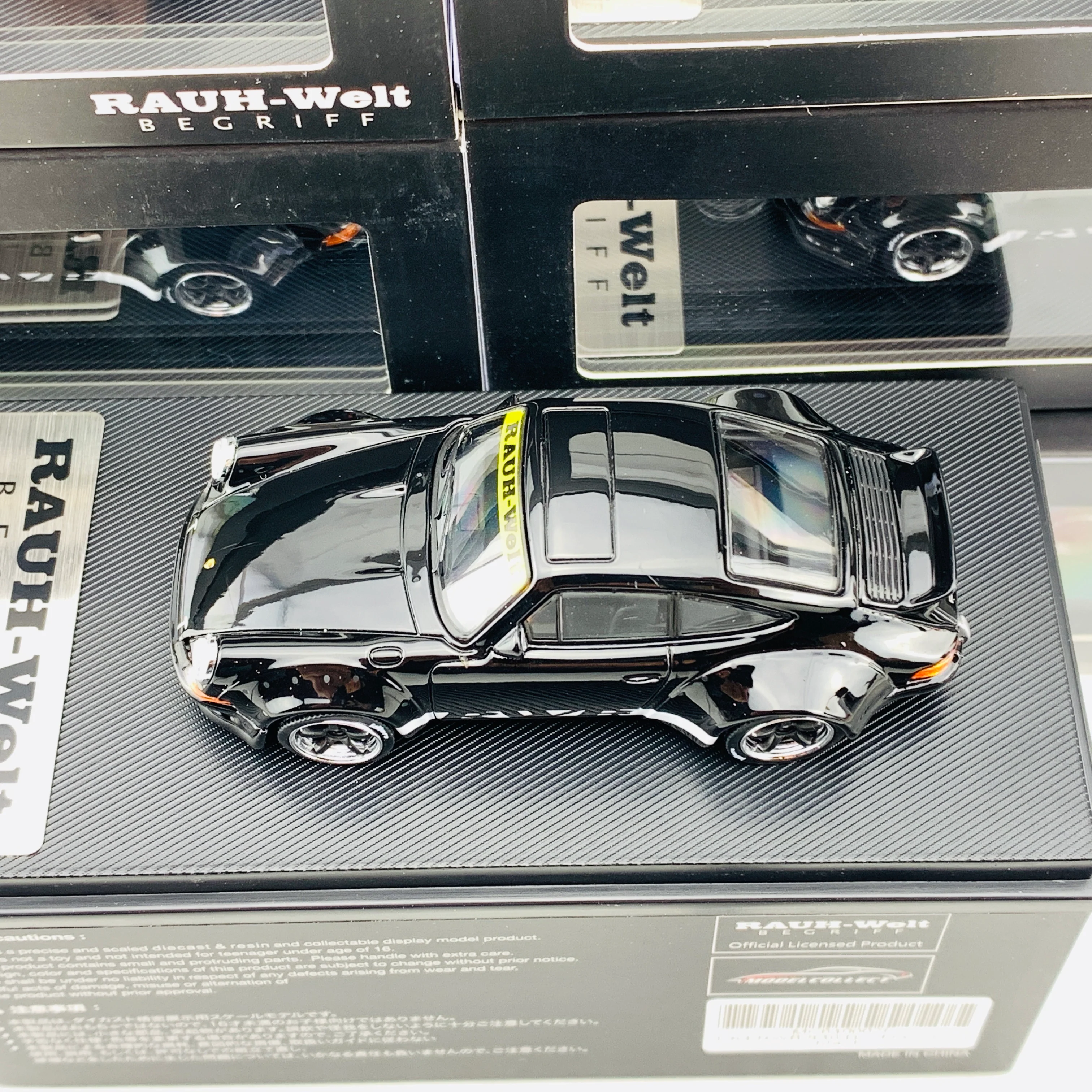 MODEL COLLECT 1/64 Porsche RWB 930 Ducktail Wing Black MC640002F - Image 5