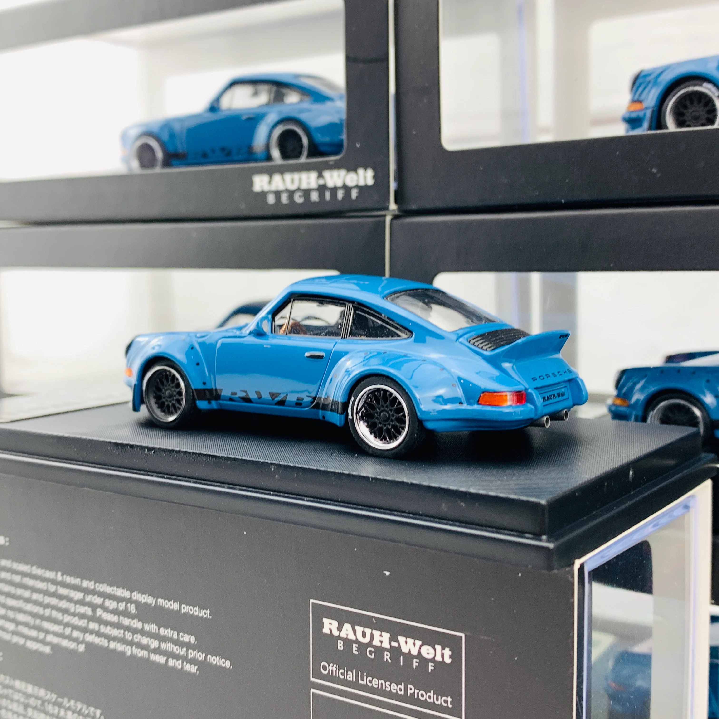 MODEL COLLECT 1/64 Porsche RWB 930 Ducktail Wing Blue MC640002B - Image 4