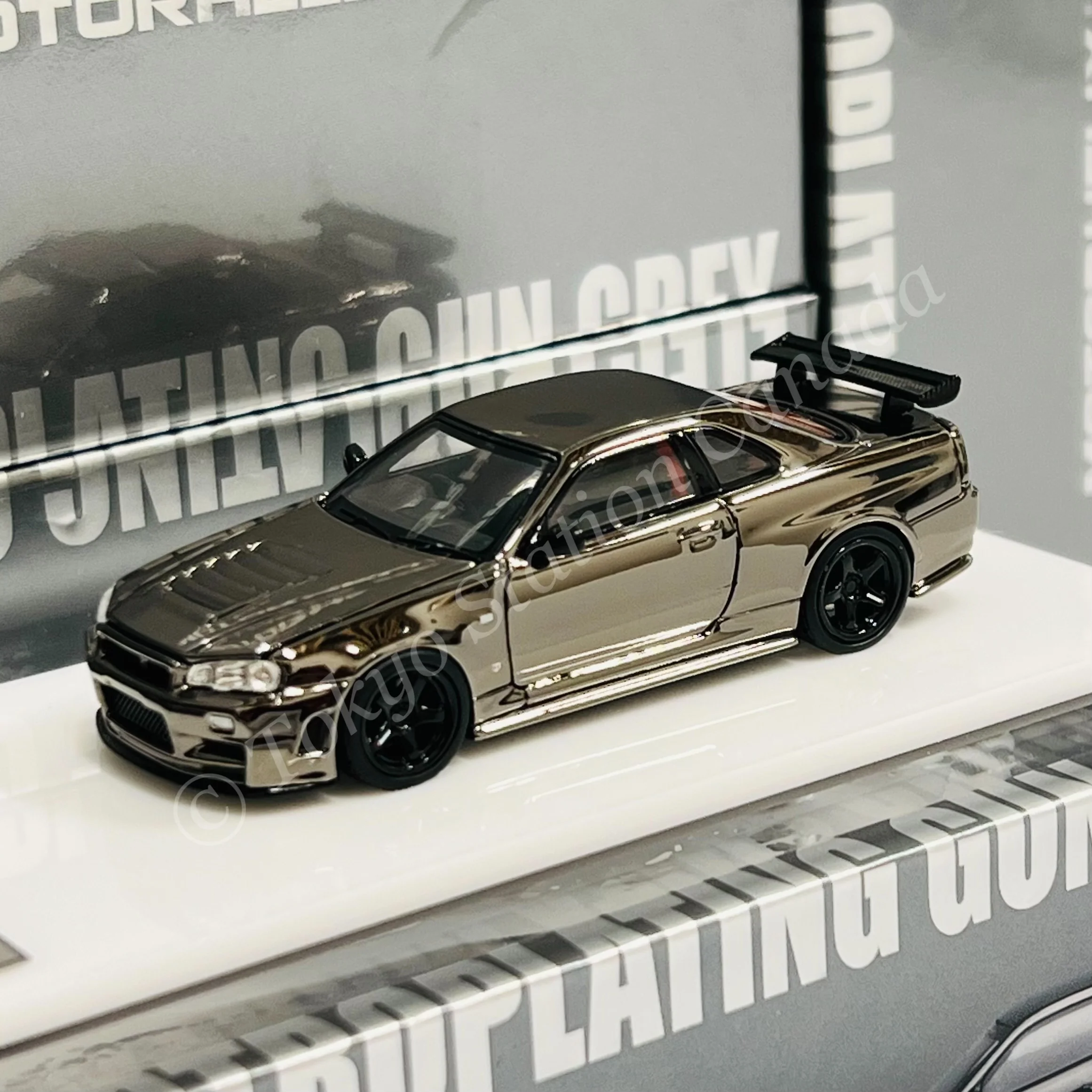 MOTORHELIX 64SENIOR 1/64 Customized Nissan Skyline GT-R R34 NISMO Electroplating Gun Grey HEC 2025 Exclusive Model M63415 - Image 3