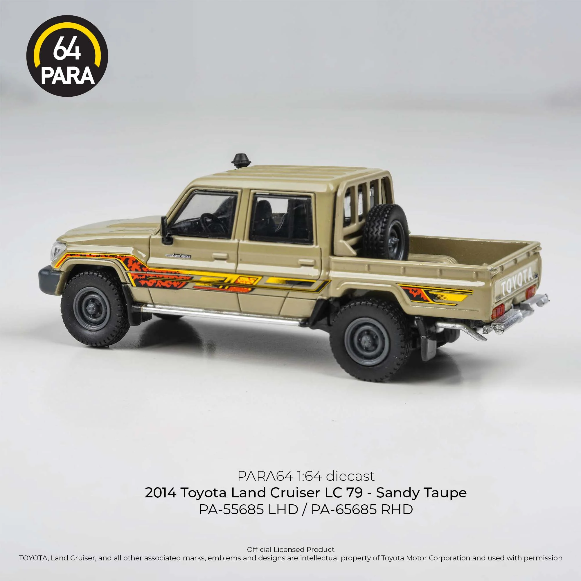 PARA64 1/64 2014 Toyota Land Cruiser LC 79 – Sandy Taupe LHD PA-55685 - Image 2