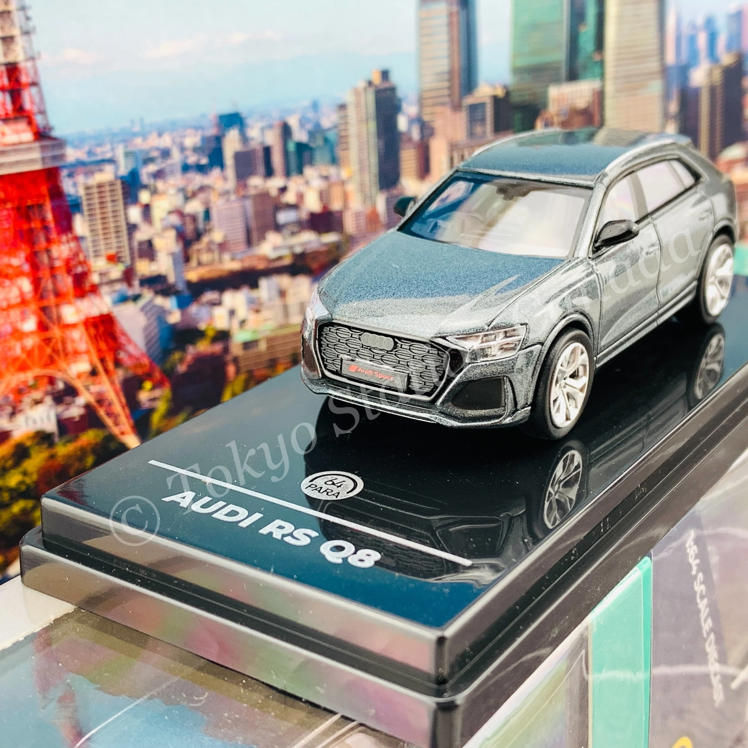 PARA64 1/64 Audi RS Q8 Daytona Grey LHD PA-55172 - Image 2