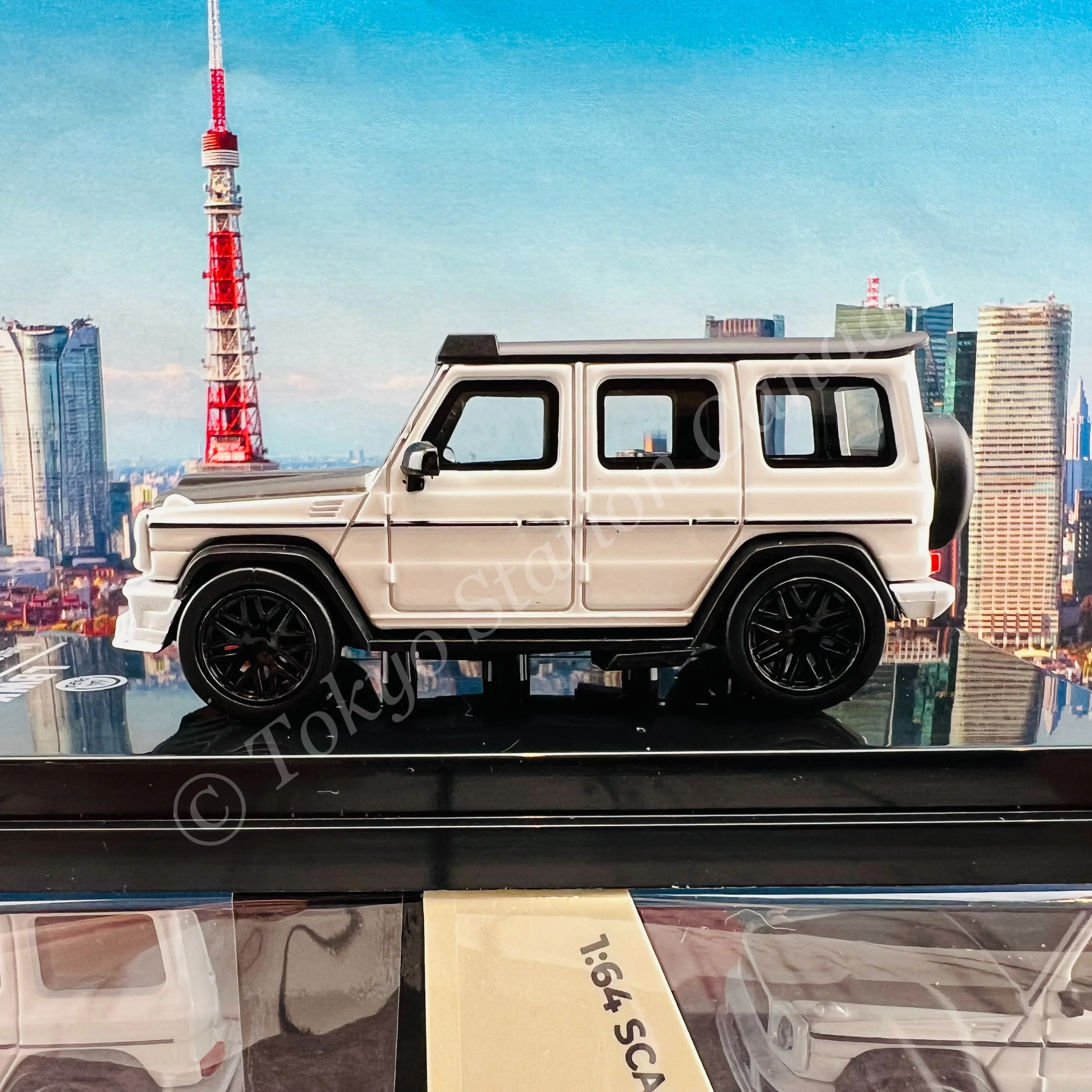PARA64 1/64 Liberty Walk Mercedes-AMG G63 White LHD PA-55161 - Image 3