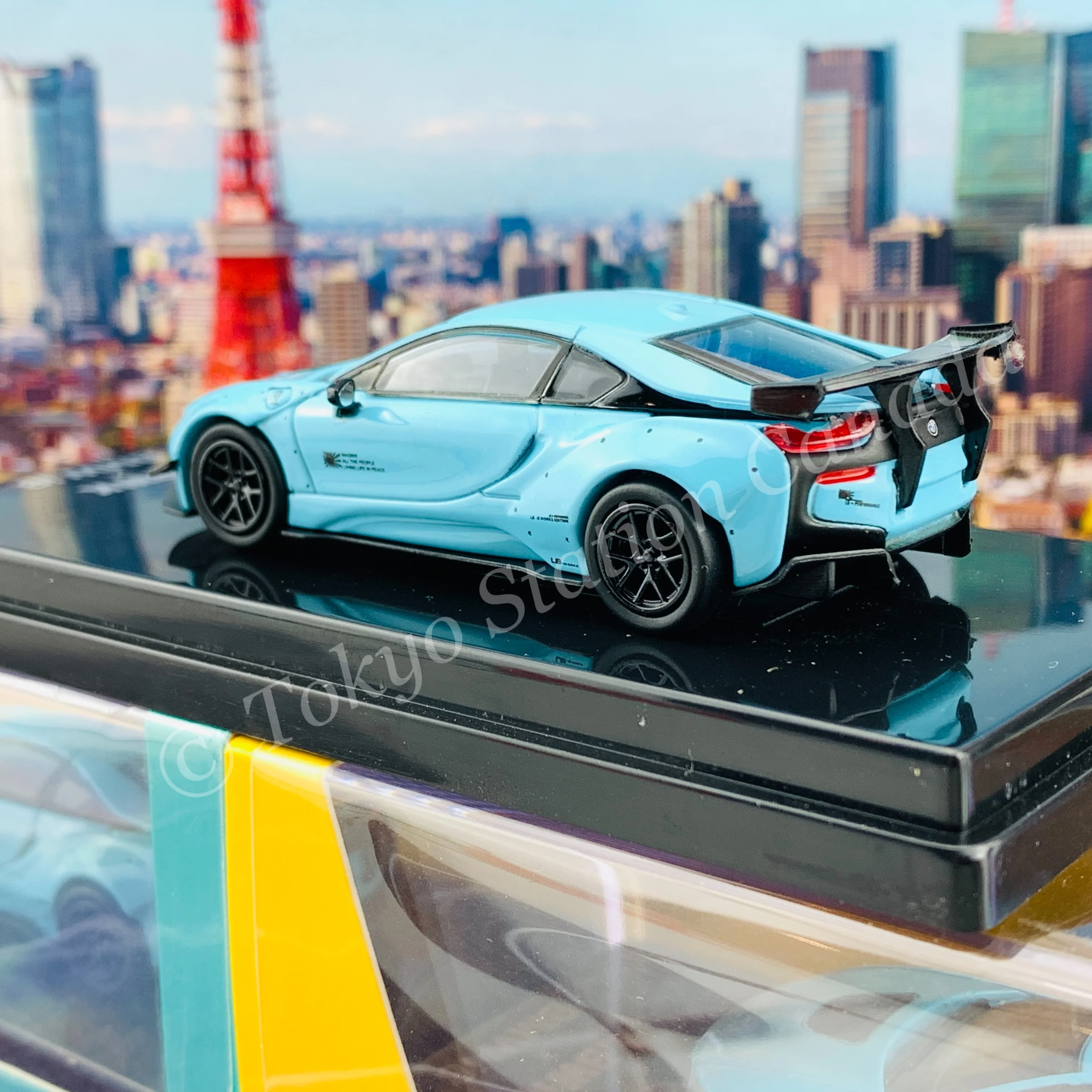 PARA64 1/64 Liberty Walk x BMW i8 Peppermint Green LHD PA-55141 - Image 5