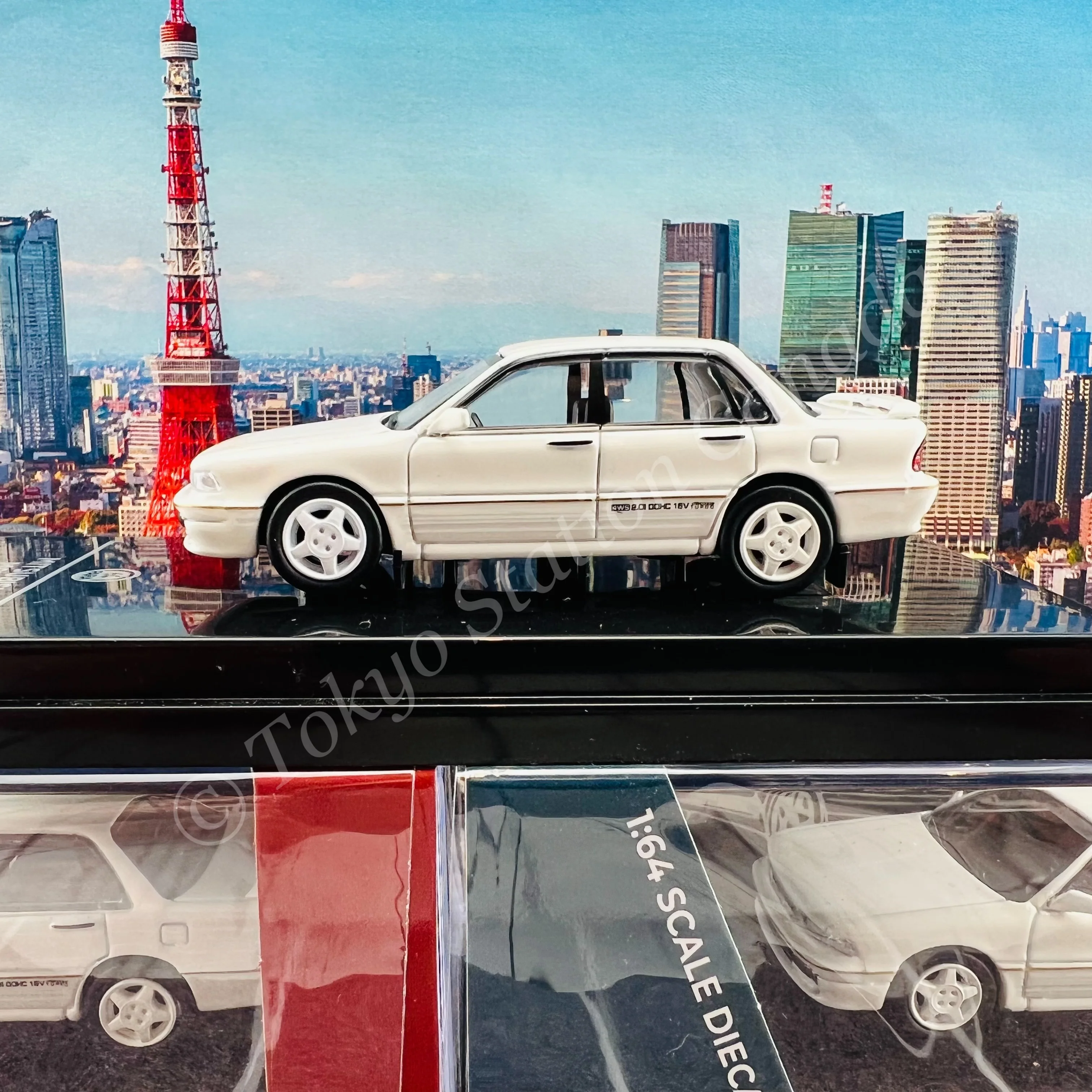 PARA64 1/64 Mitsubishi Galant VR-4 Sophia White LHD PA-55106 - Image 4