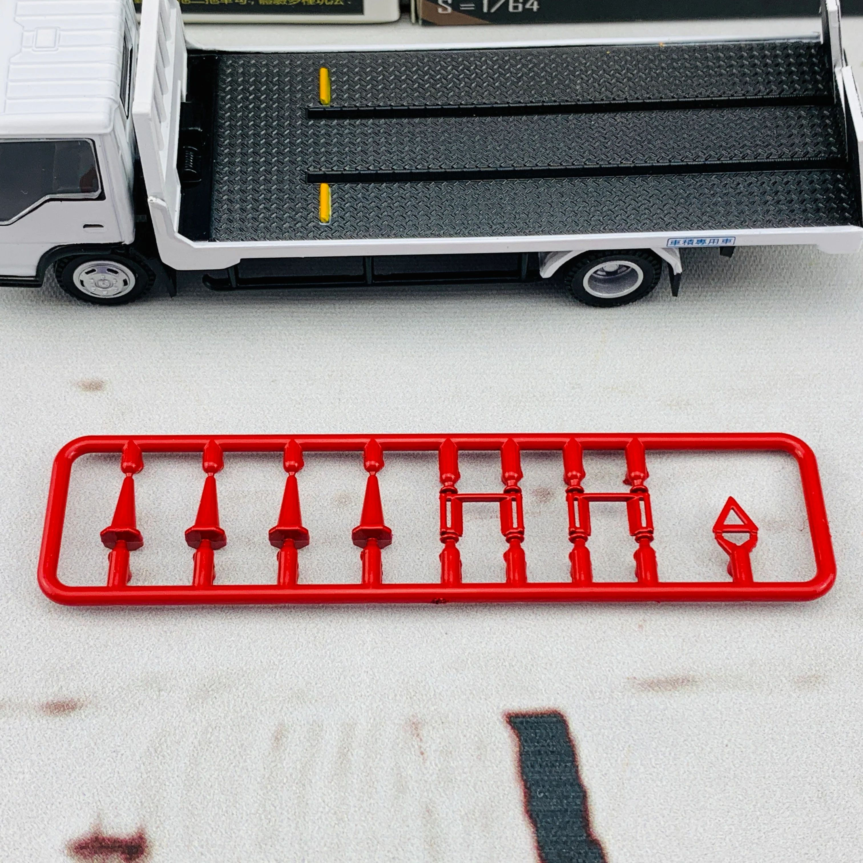 PEAKO 1/64 Y.E.S. Flatbed Tow Truck 63502 - Image 10