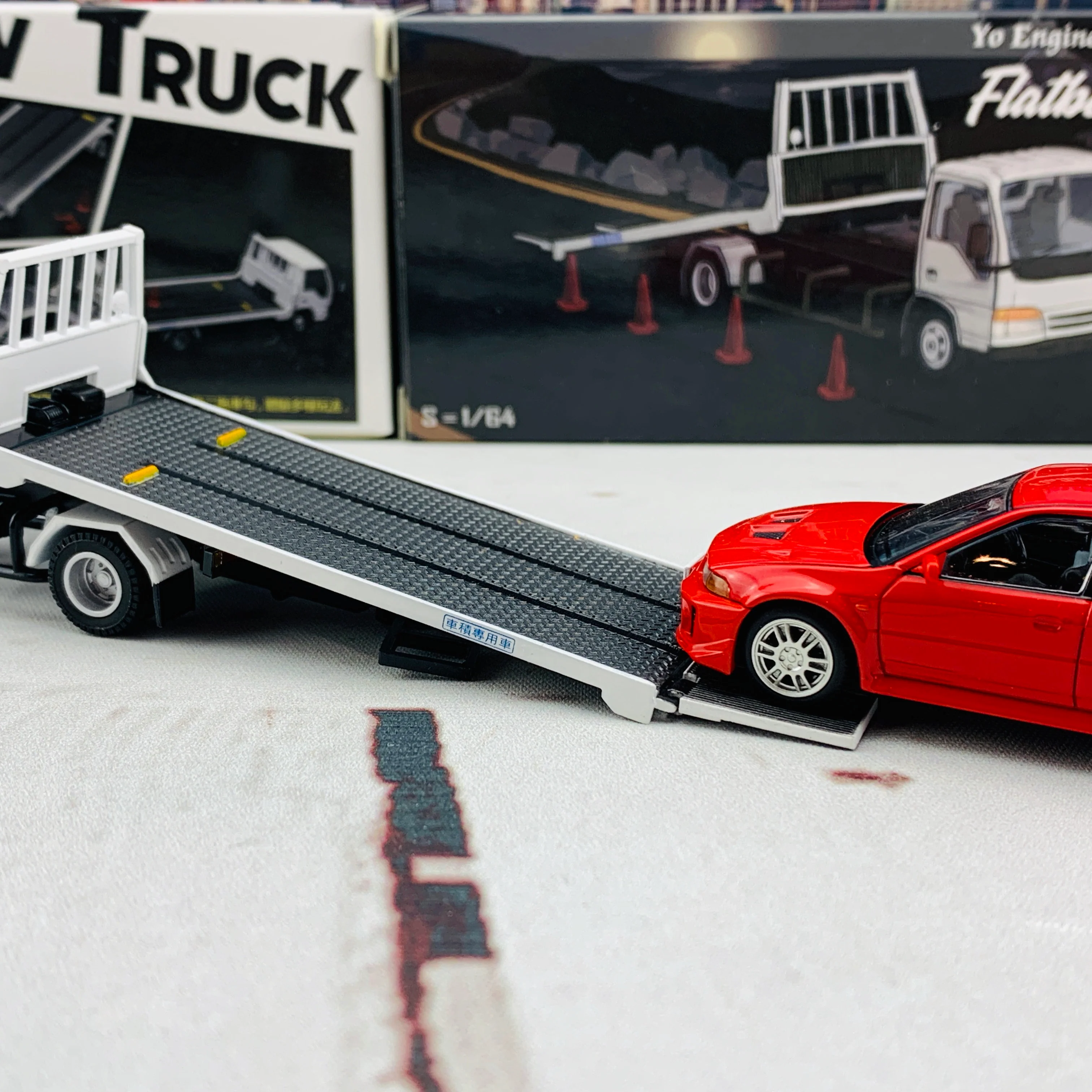 PEAKO 1/64 Y.E.S. Flatbed Tow Truck 63502 - Image 7