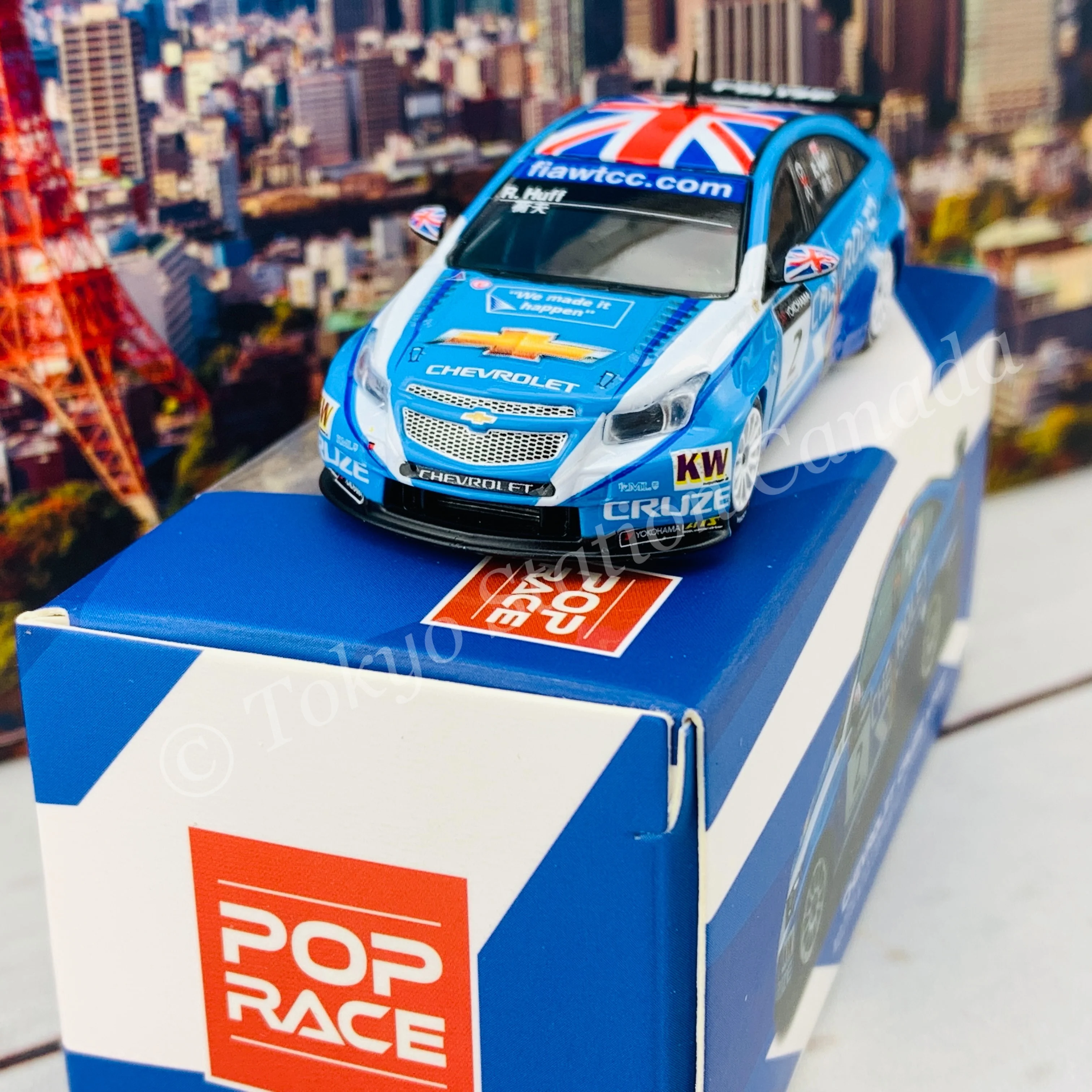 POPRACE 1/64 Chevrolet Cruze WTCC No.2 FIA WTCC 2011 Rob Huff PR64-CRUZE-11MWTCC02 - Image 3