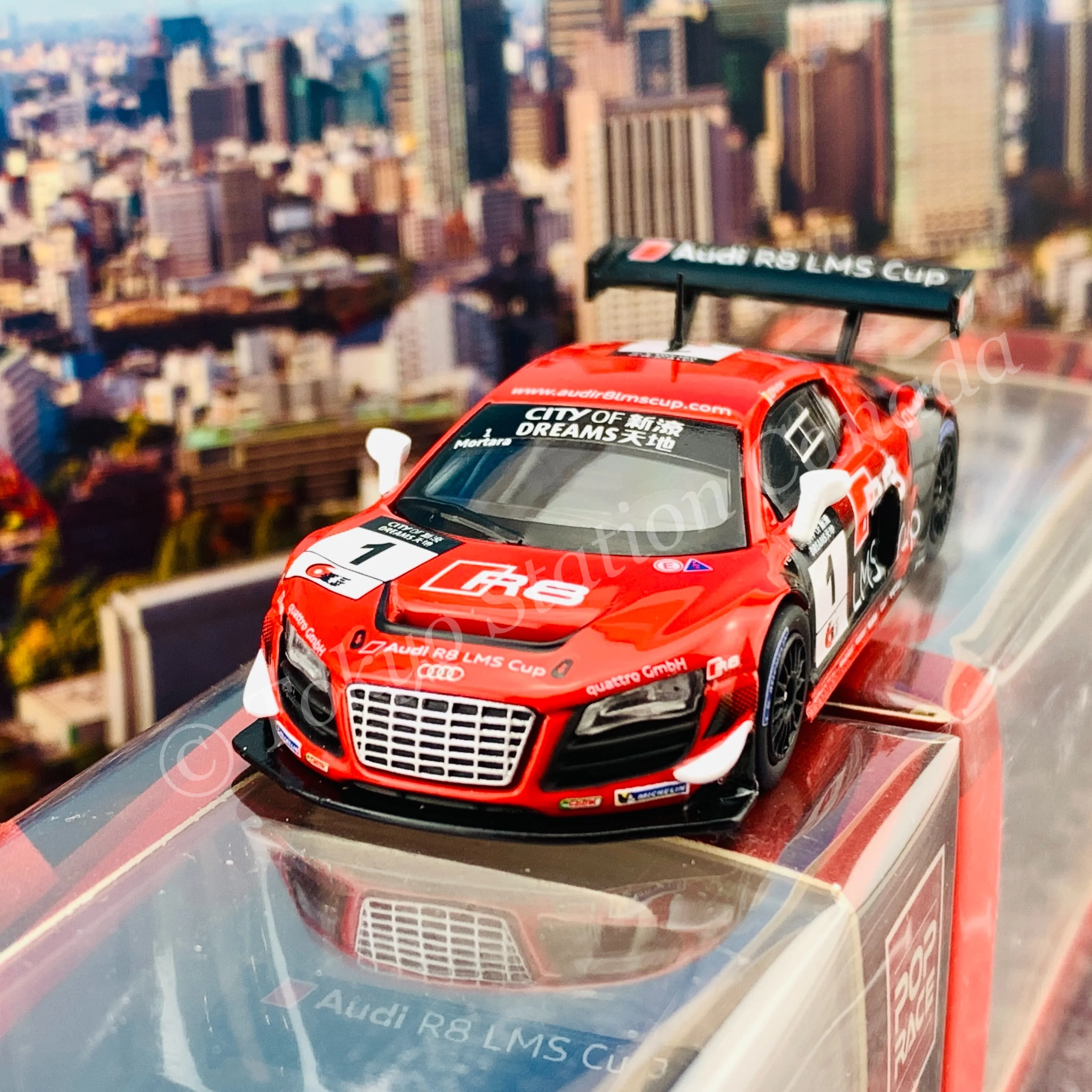 POPRACE 1/64 Audi R8 LMS No.1 Macau GT Cup 2013 E. Mortara PR64-R8UL-13MGC01 - Image 3