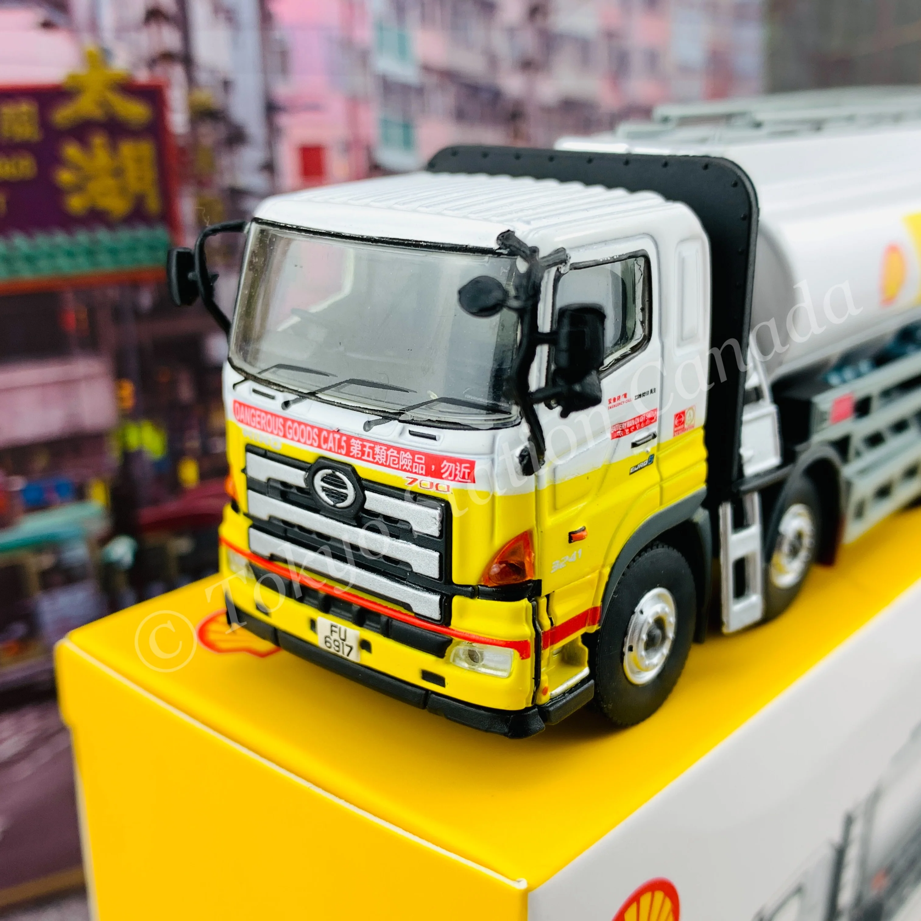 TINY 微影 179 HINO 700 Shell Oil Tanker Truck 日野 700 蜆殼運油車 ATC64617 - Image 2