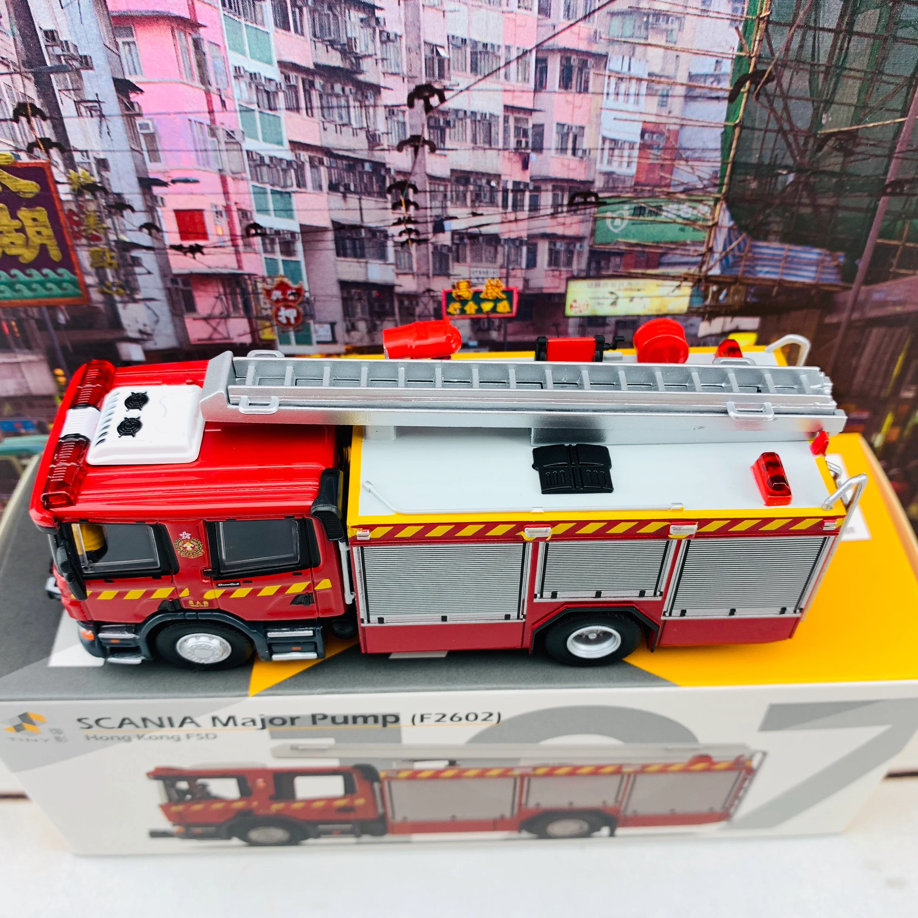 Tiny 微影 197 1/76 Scania Major Pump 消防處泵車 ATC64675 - Image 3