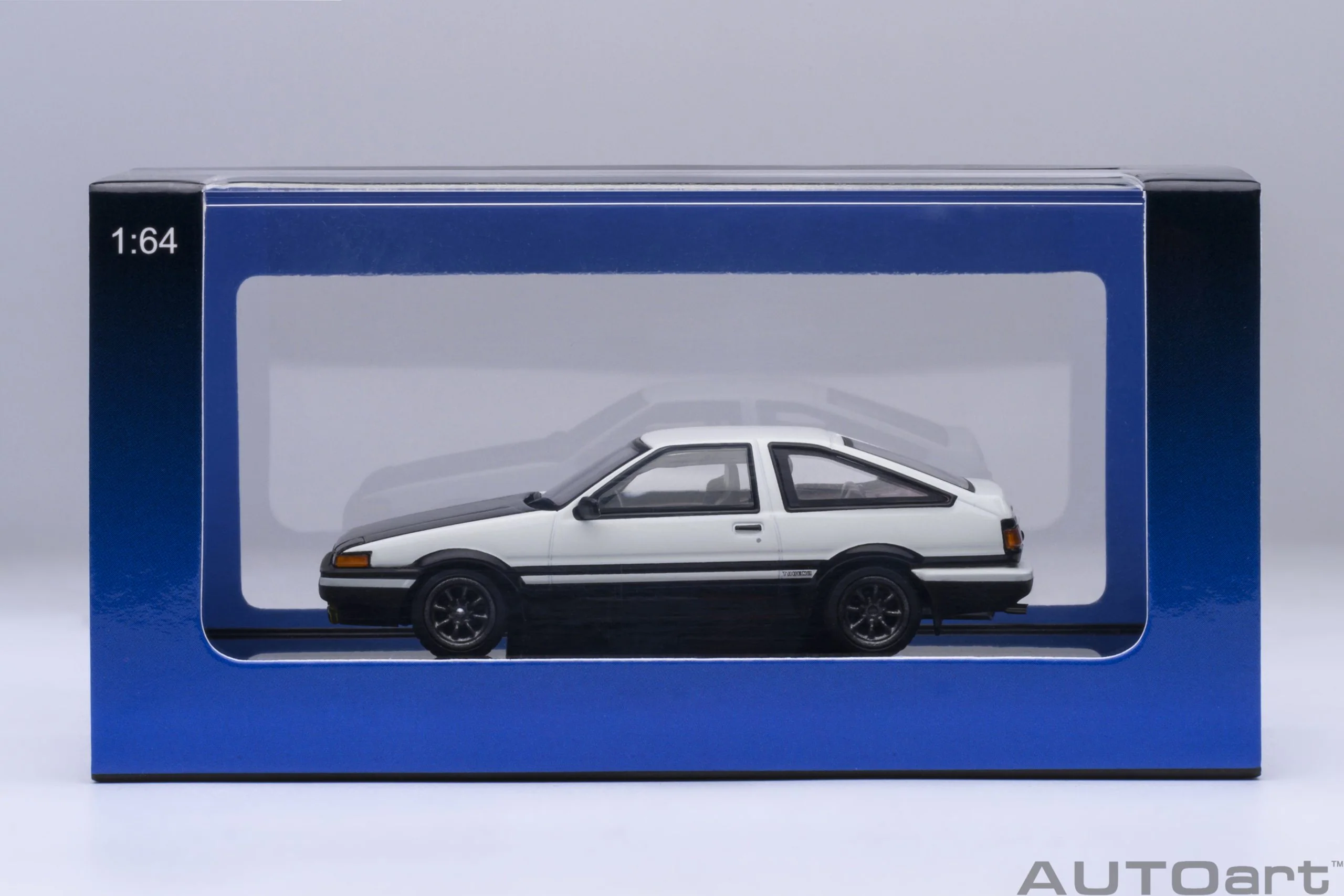 AUTOART Junior Street 1/64 Toyota Sprinter Trueno (AE86) "Initial D" Project D Final Version 20036 - Image 4