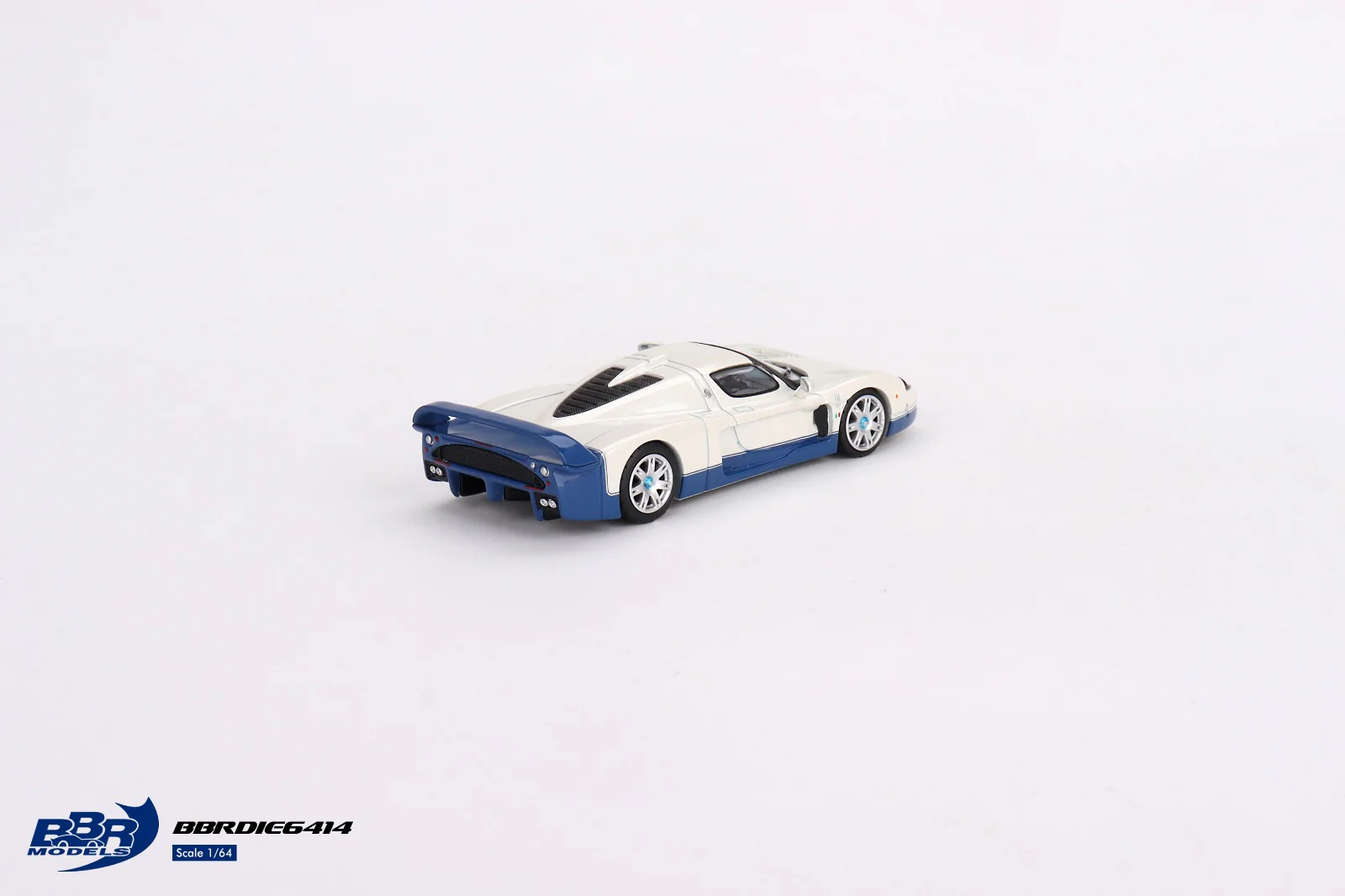 BBR 1/64 Maserati MC12 Stradale White BBRDIE6414 - Image 6