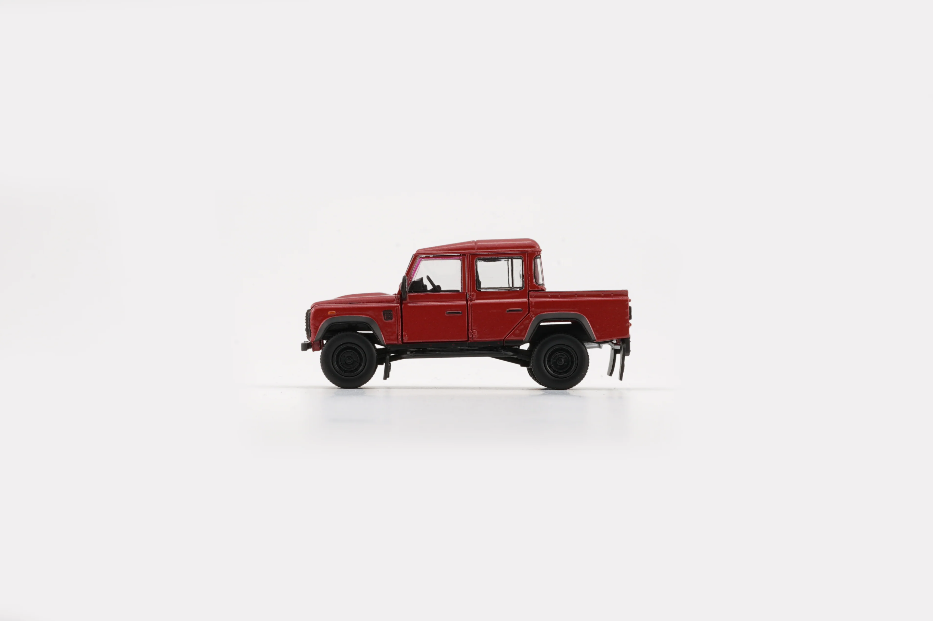 BM Creations 1/64 Land Rover 2016 Defender 110 Pick Up Orange LHD 64B0268 - Image 3