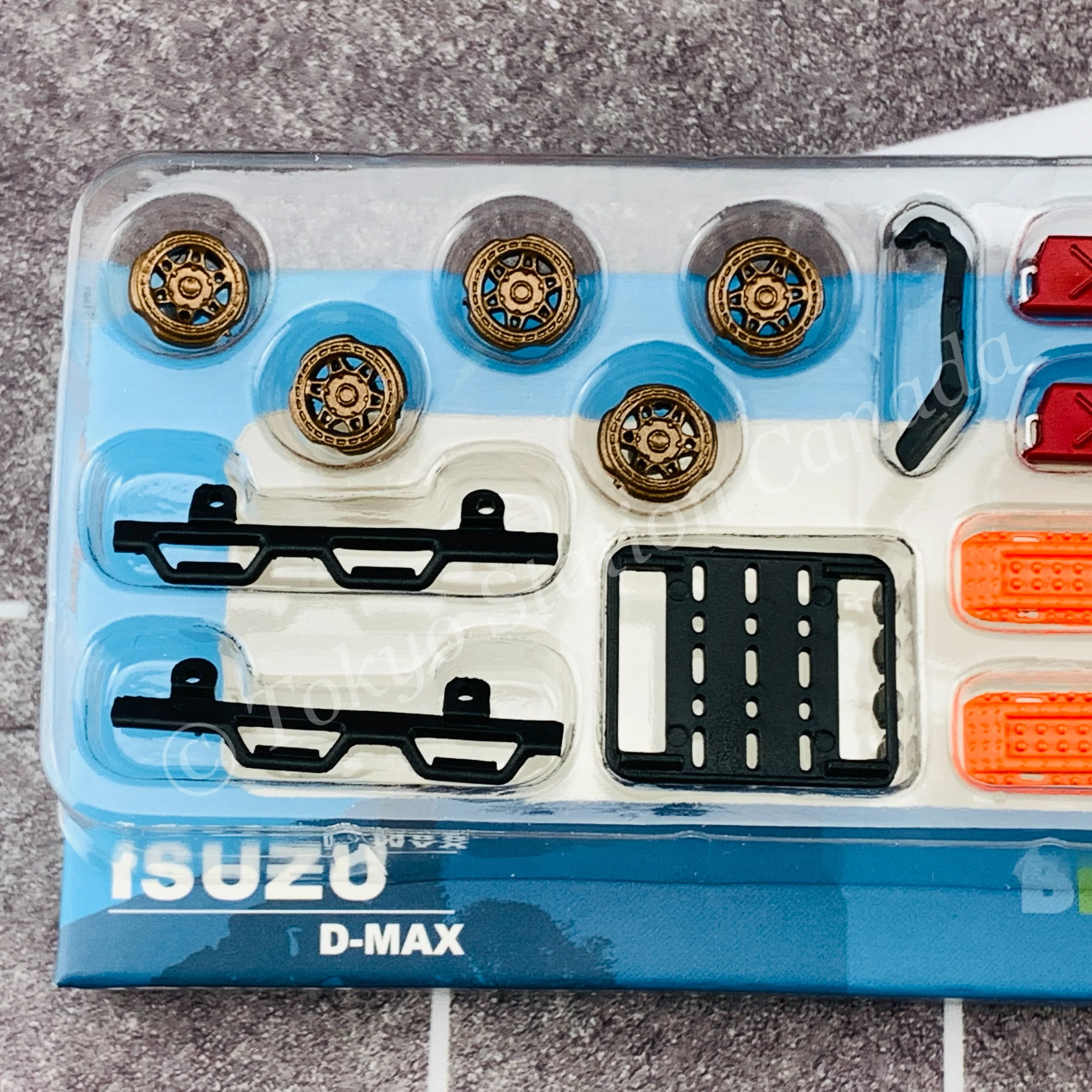 BM CREATIONS JUNIOR 1/64 Accessory Pack for  ISUZU 2016 D-MAX 64BACC2 - Image 4
