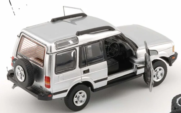 BM CREATIONS JUNIOR 1/64 Land Rover 1998 Discovery1 - Silver LHD 64B0187 - Image 2