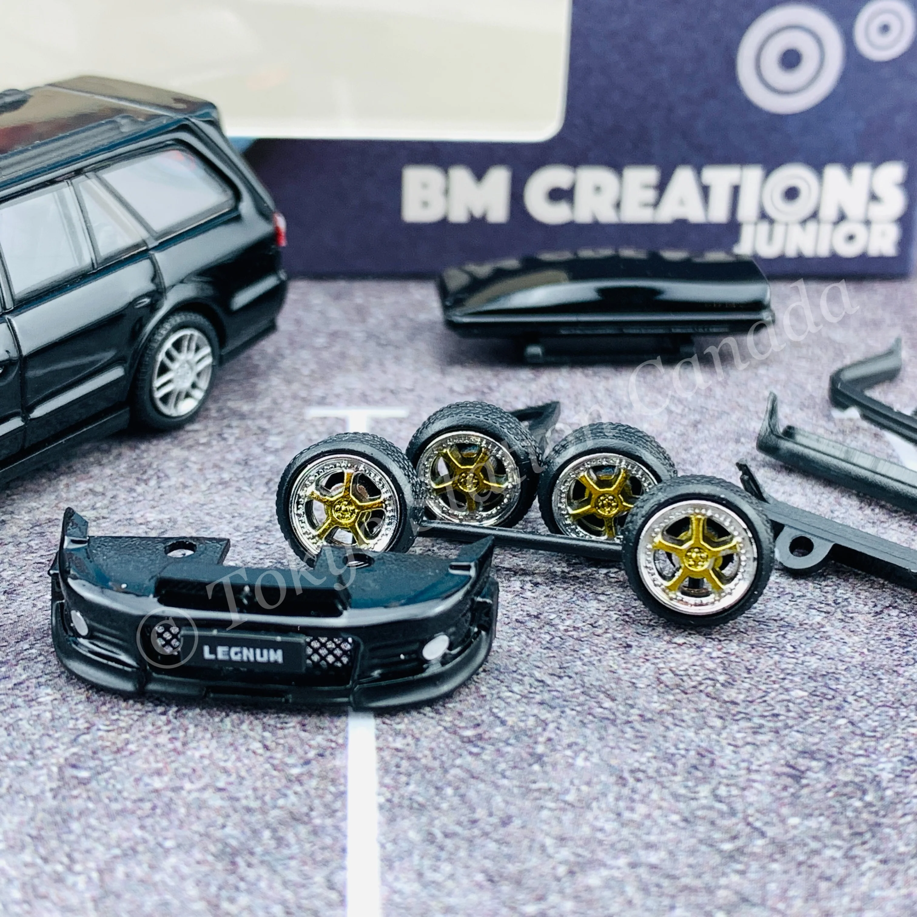 BM Creations JUNIOR 1/64 Mitsubishi Legnum VR4 BLACK RHD with Extra Wheels, Lowering Parts 64B0156 - Image 3