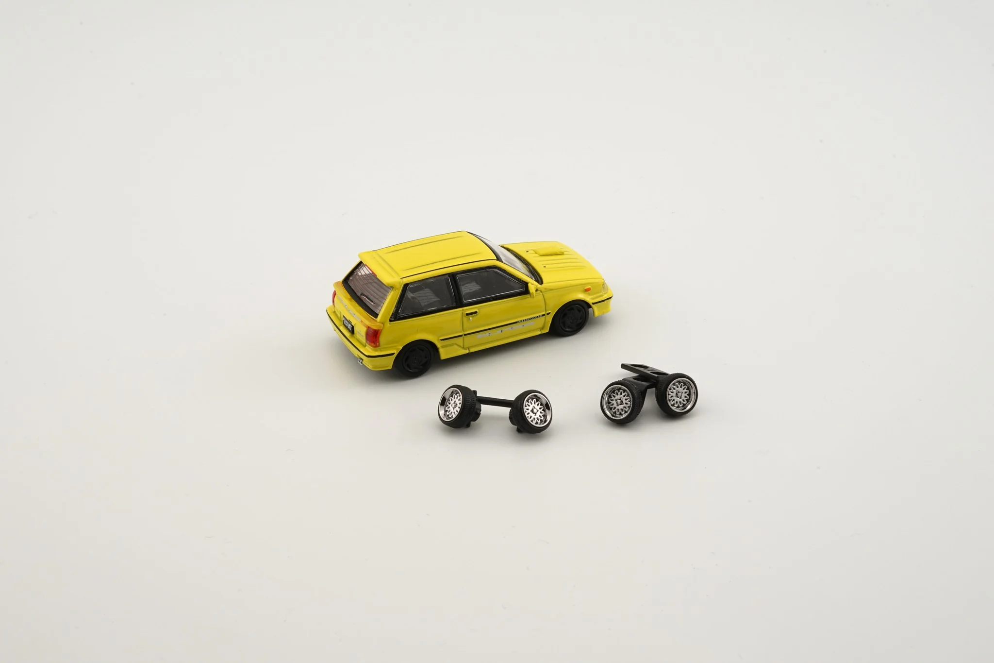 BM CREATIONS JUNIOR 1/64 Toyota Starlet Turbo S 1988 EP71 -Yellow RHD (Worldwide Limited Edition) 64B0258 - Image 3