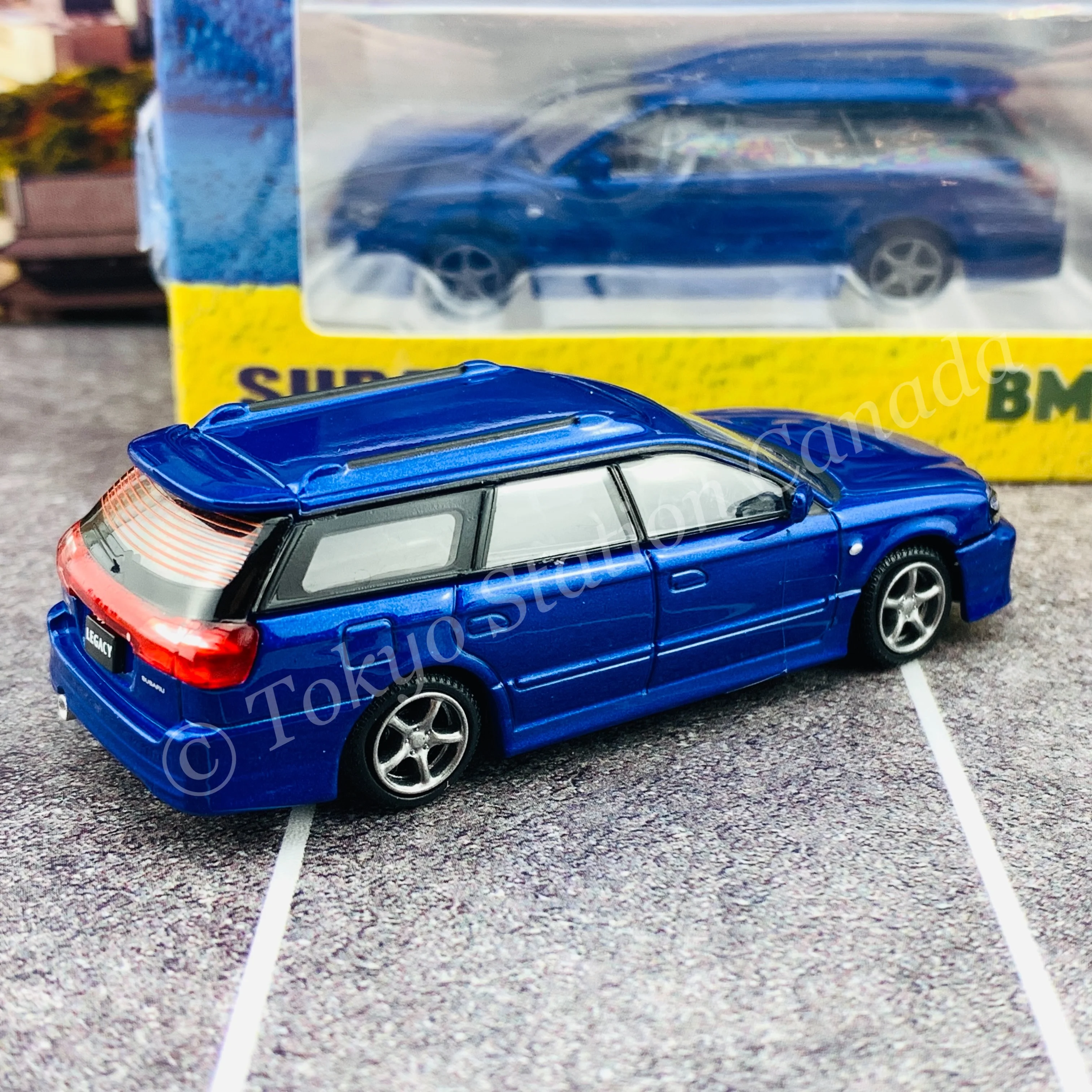 BM Creations JUNIOR 1/64 Subaru 2002 Legacy E-tune II BLUE RHD with Extra Wheels, Lowering Parts 64B0150 - Image 9