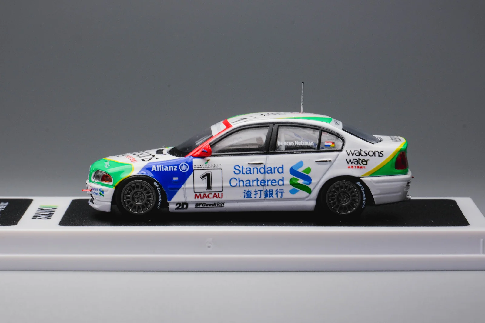 Catch-22 1/64 320i E46 Super Production - Image 2