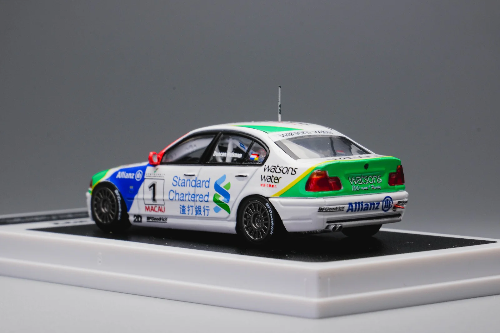 Catch-22 1/64 320i E46 Super Production - Image 3