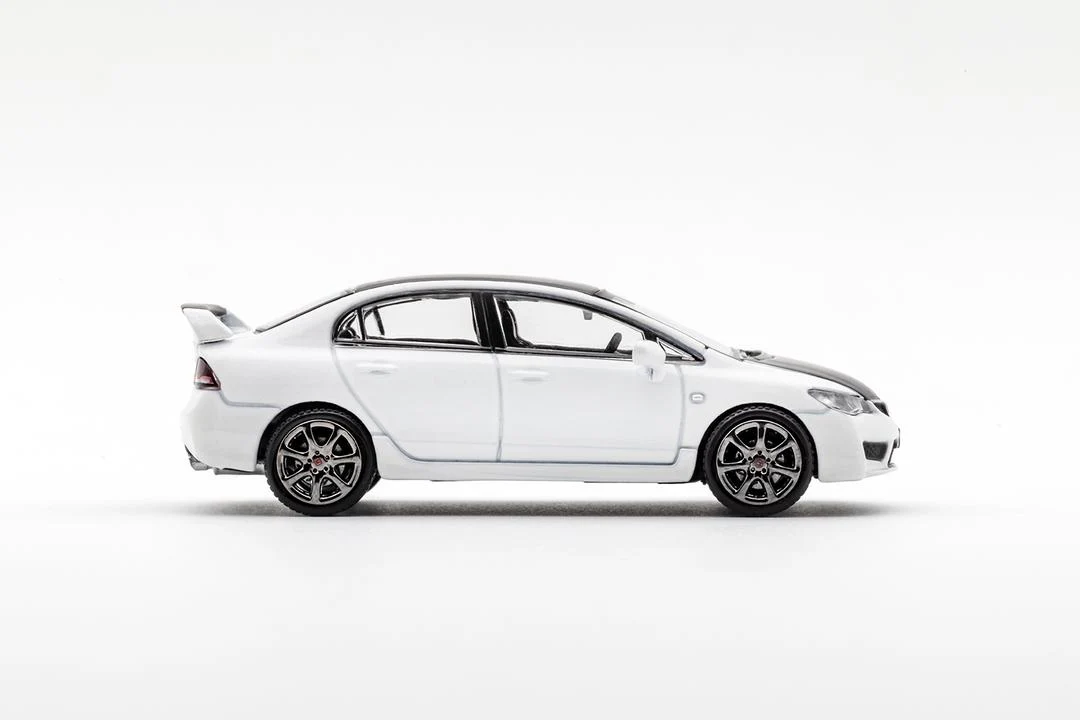 DCT 1/64 Honda Civic FD2 White / Black LL-021-90 - Image 2