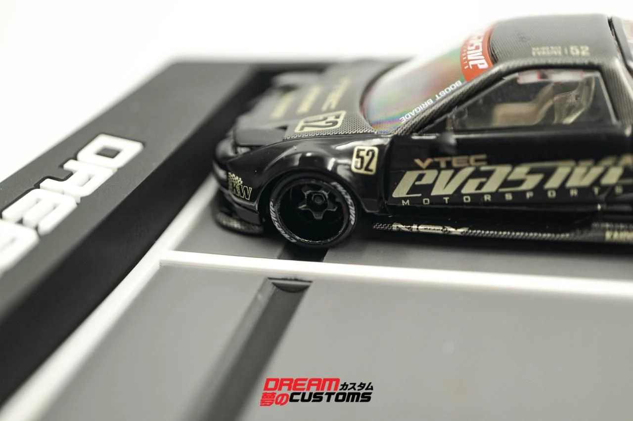 PREORDER Dream Customs Diecast Dock Showcase (Approx. Release Date: JULY 2025 and subject to the manufacturer's final decision) - Image 10