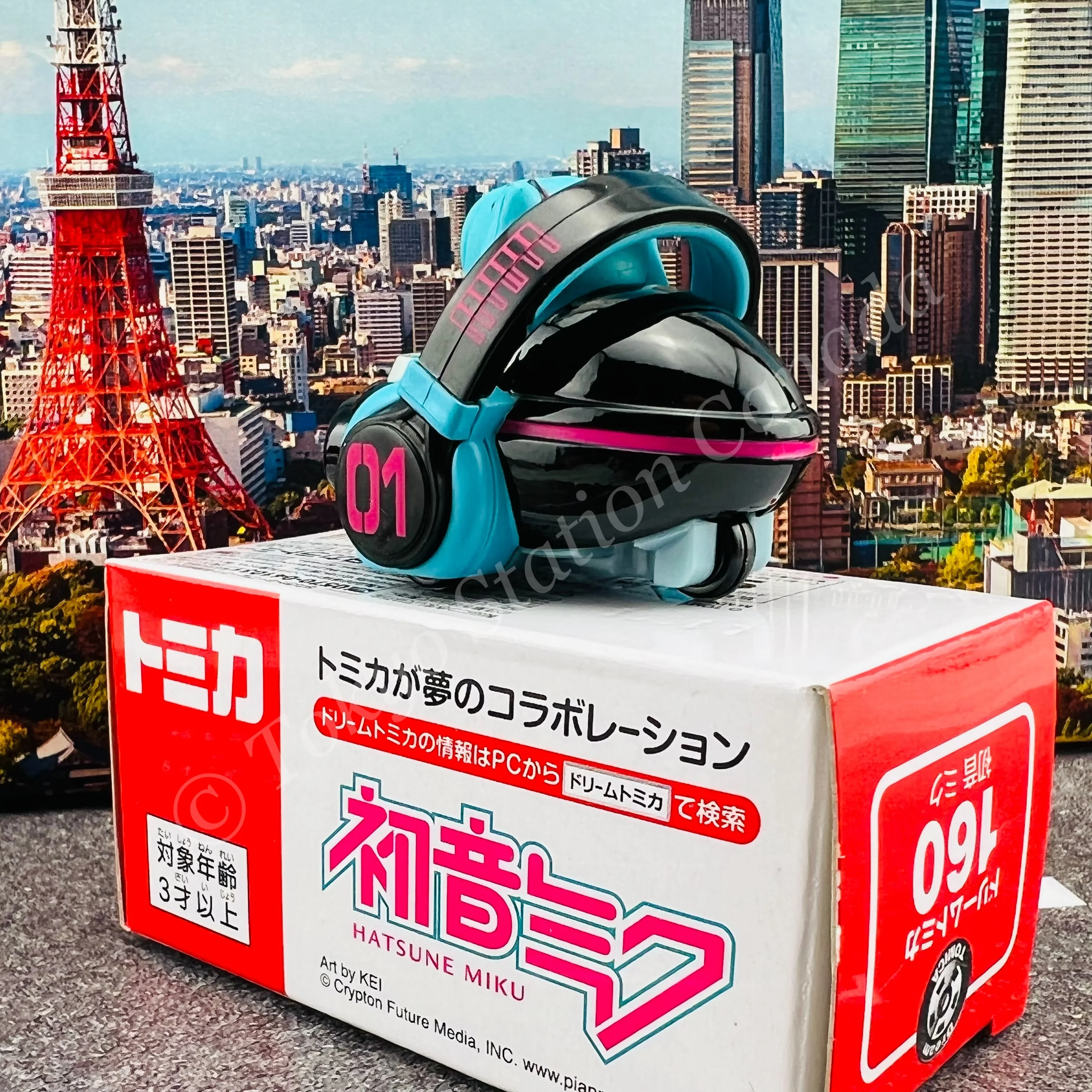 Dream TOMICA 160 Hatsune Miku - Image 3