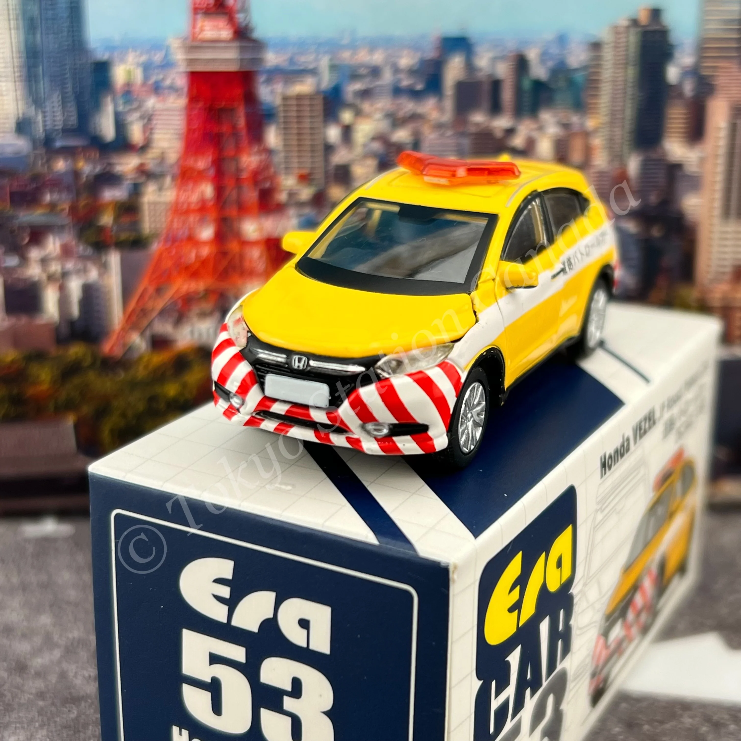 ERA CAR 1/64 53 Honda Vezel JP Road Patrol Car 4897099931560 - Image 2
