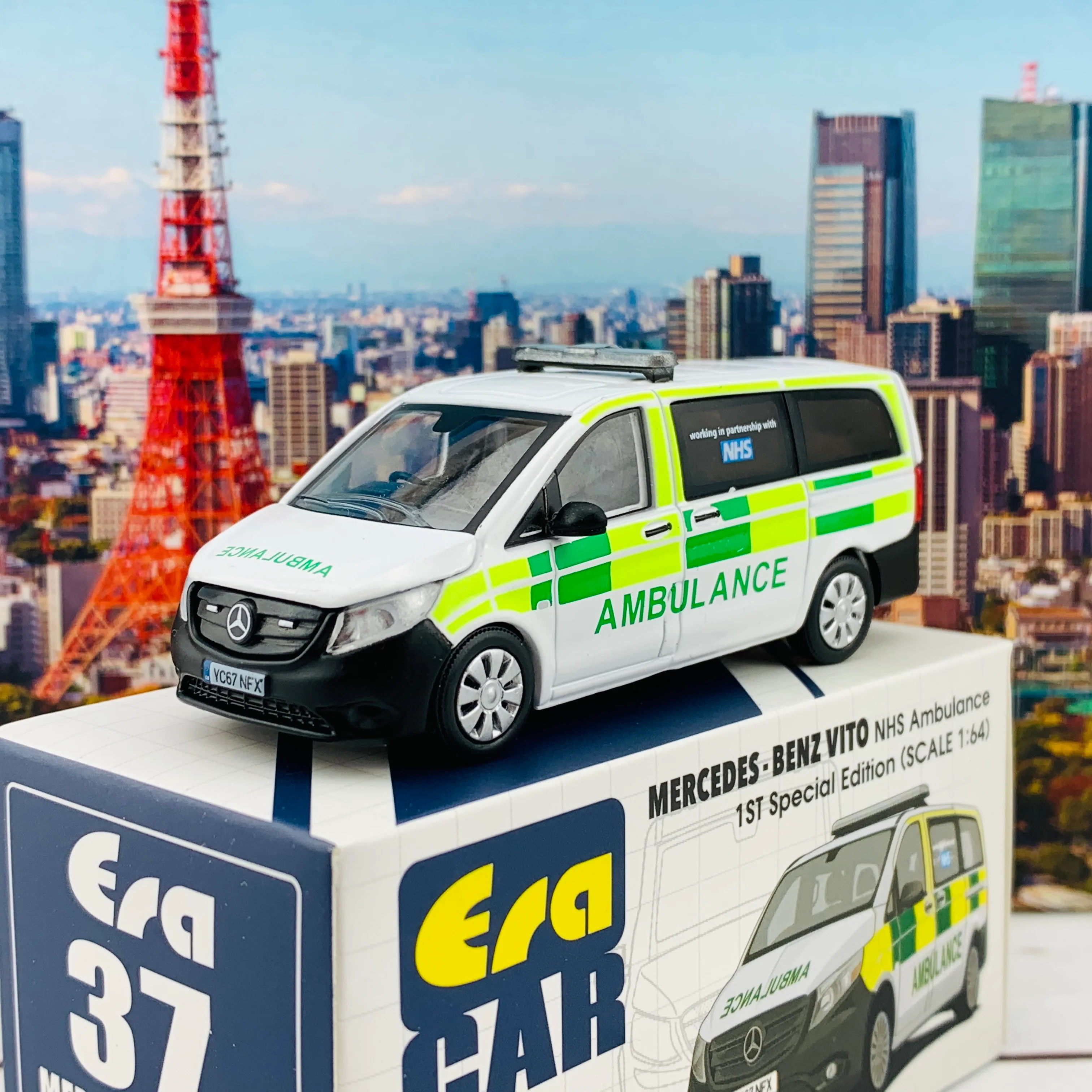 ERA CAR 37 1/64 Mercedes-Benz Vito - NHS Ambulance . 1ST Special Edition MB20VITRF37 - Image 4