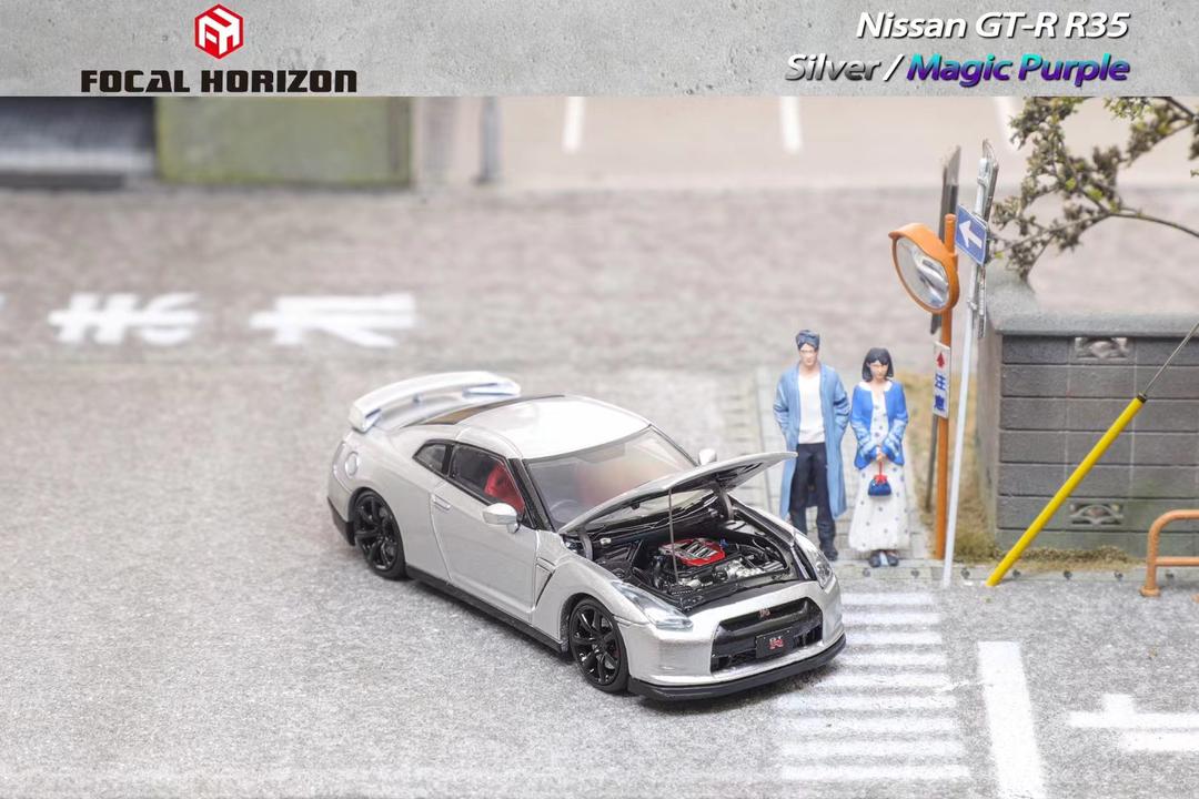 FOCAL HORIZON 1/64 GT-R R35 with Open Hood - Silver - Image 4