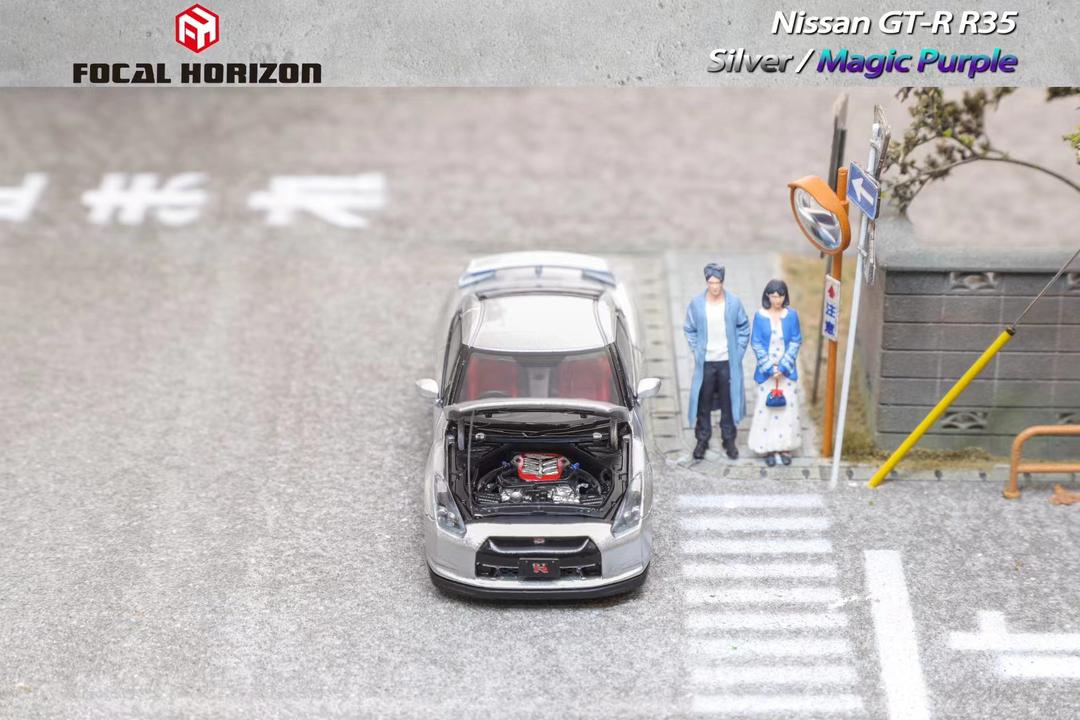 FOCAL HORIZON 1/64 GT-R R35 with Open Hood - Silver - Image 5