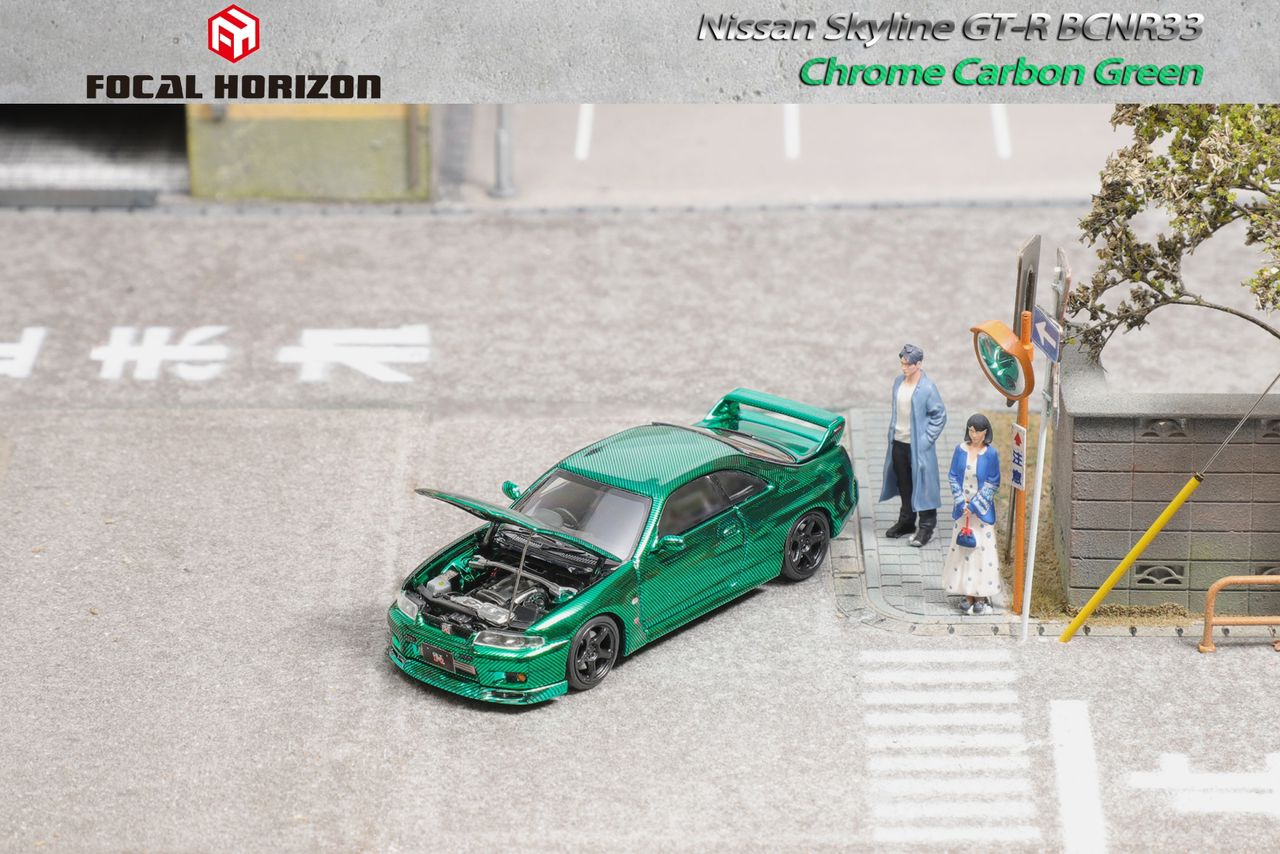 FOCAL HORIZON 1/64 Nissan GT-R R33 Chrome Green with Open Hood - Image 3
