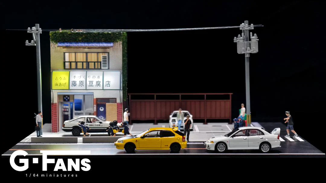 AD x G-FANS 1/64 Initial D Fujiwara Tofu Store with 2 Metal Figures (North American Exclusive Edition) AD-710039GF - Image 3