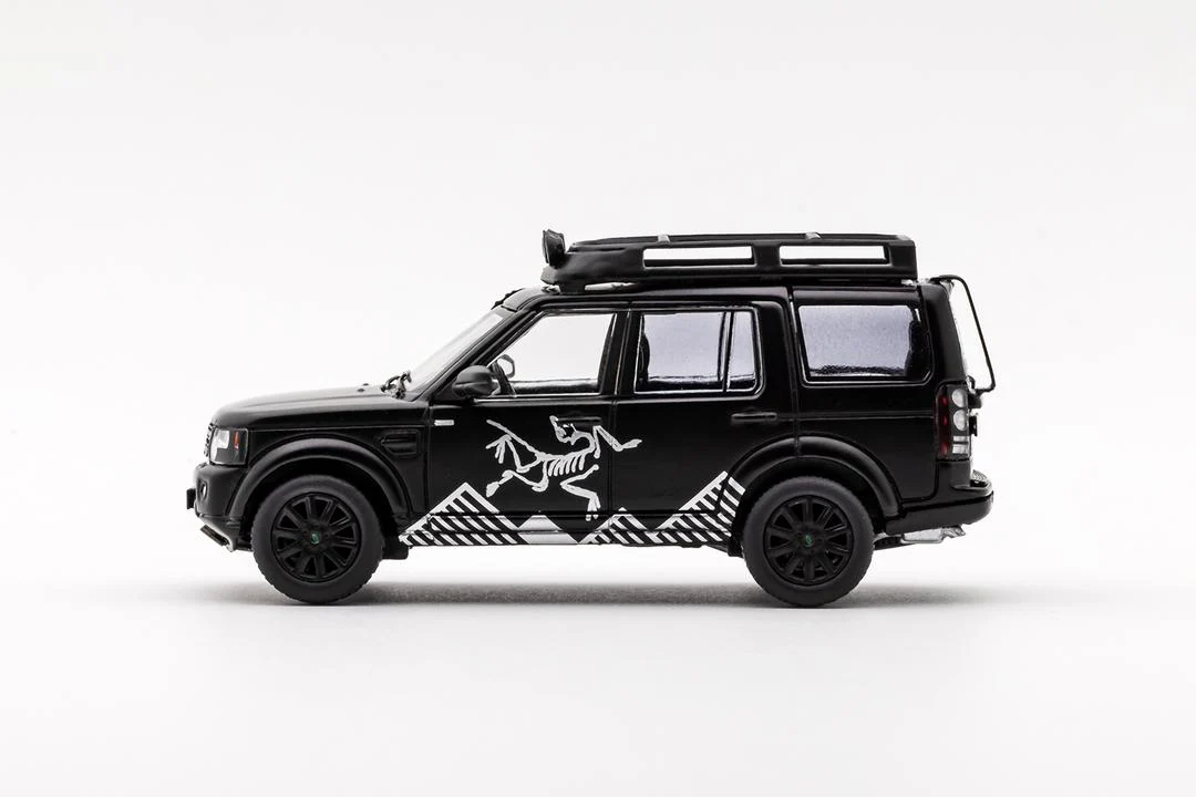 GCD 1/64 Land Rover Discovery - Matte Black LHD KS-058-342 - Image 2