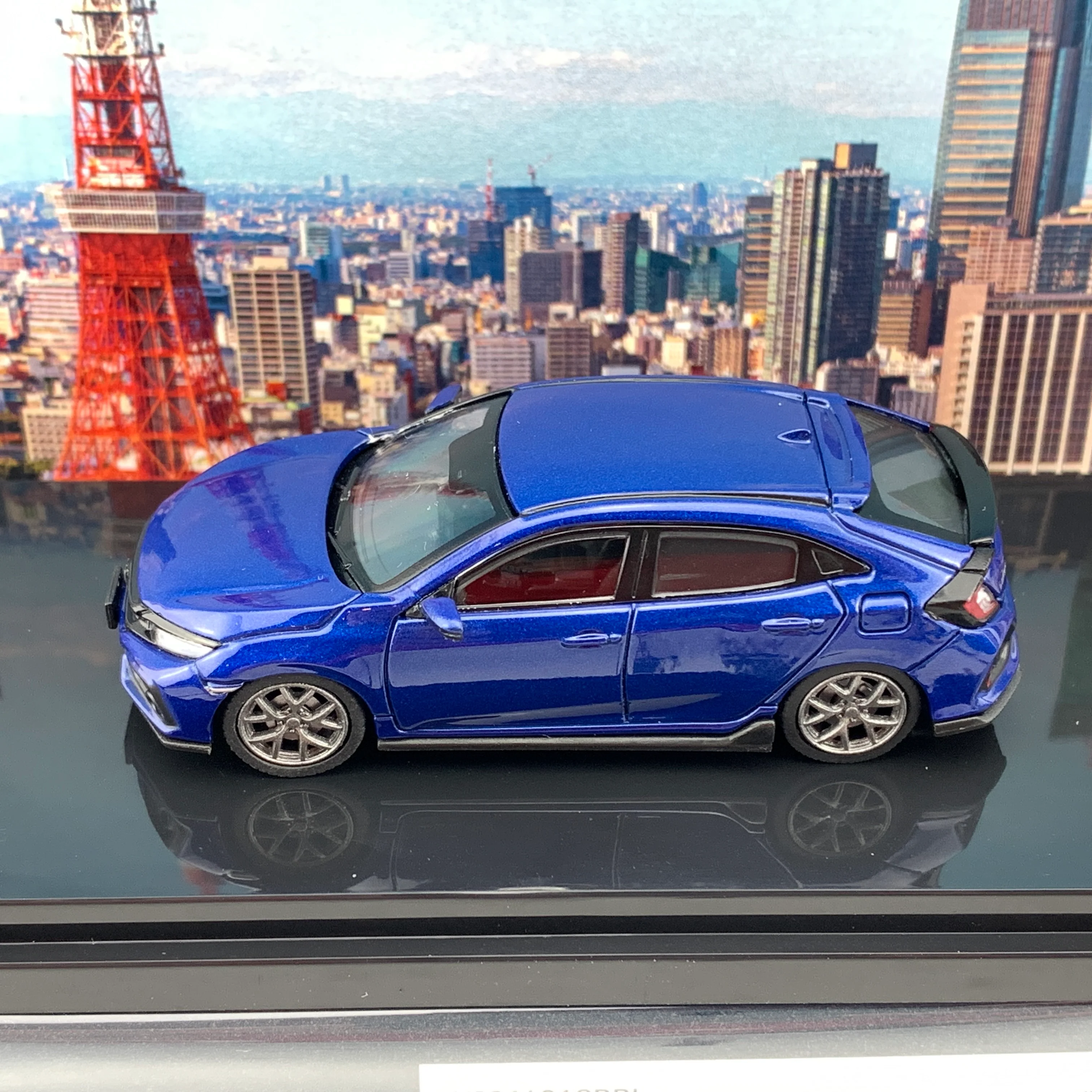 HOBBY JAPAN 1/64 Honda CIVIC Hatchback FK7 Blue Metallic Customized Version HJ641018BBL - Image 4