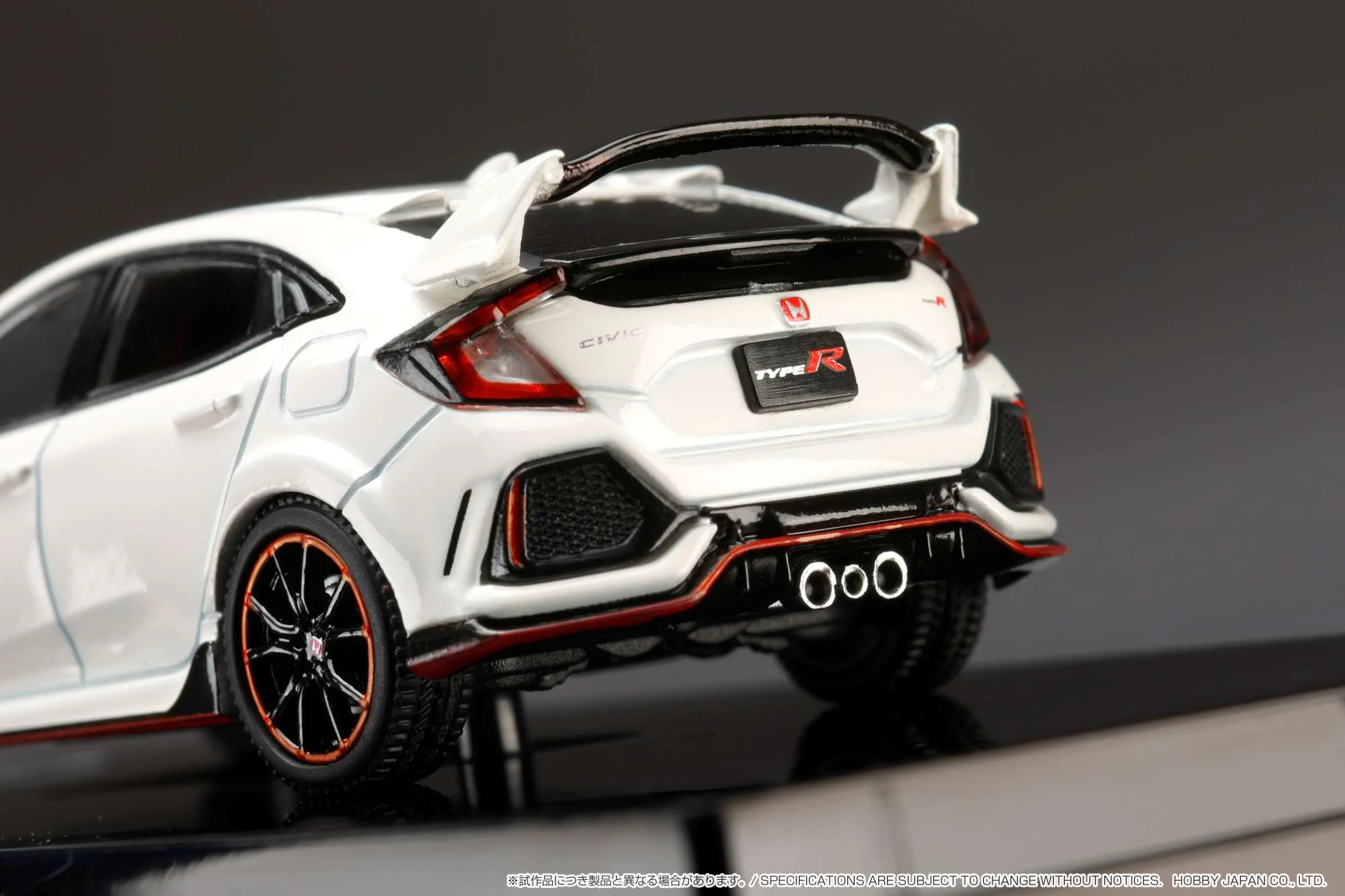 HOBBY JAPAN 1/64 Honda CIVIC TYPE R (FK8) 2017 with Engine Display Model Championship White HJ641055AW - Image 3