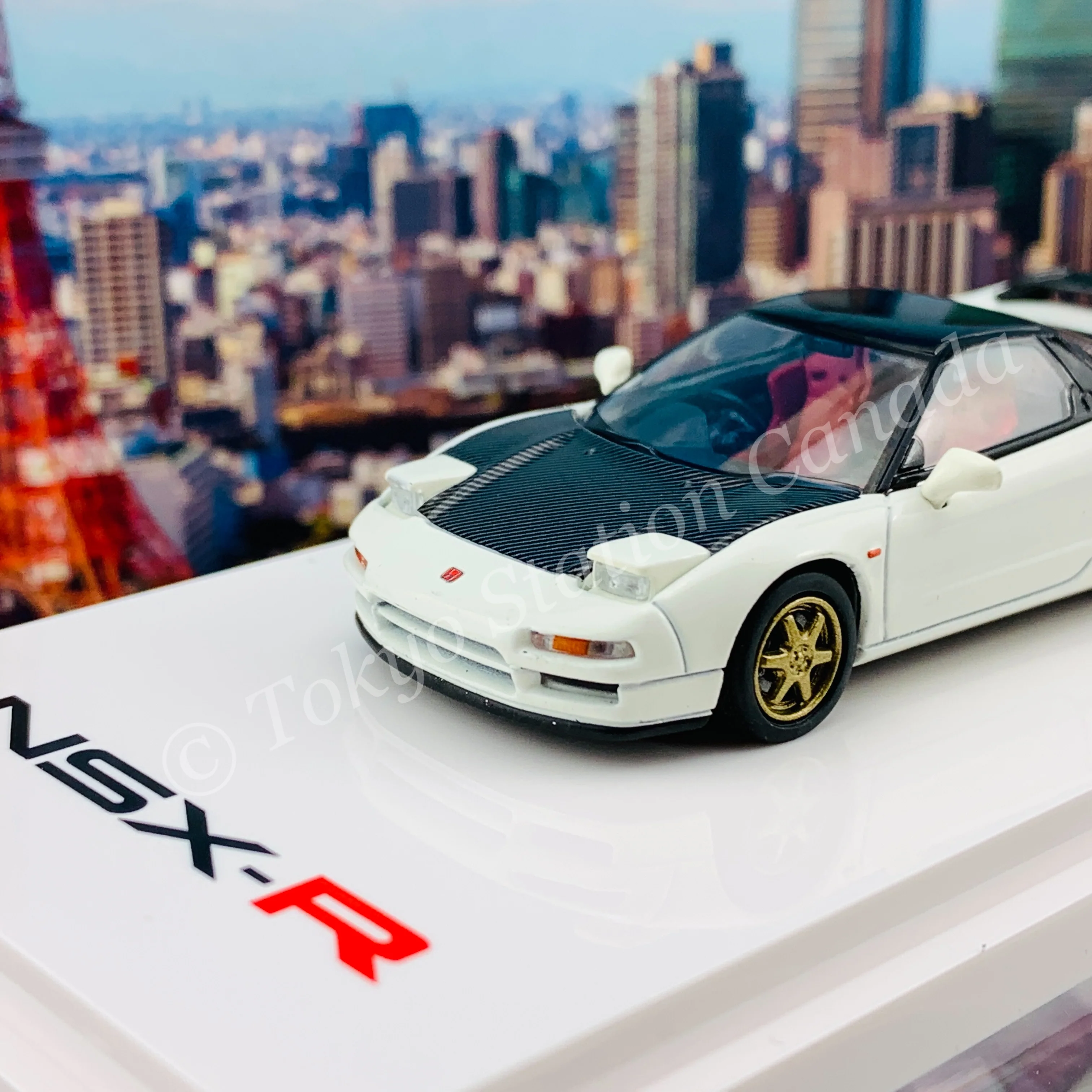 HOBBY JAPAN 1/64 Honda NSX (NA1) Type R Customized Version With Engine Display Model Championship White HJ642006RCW - Image 2