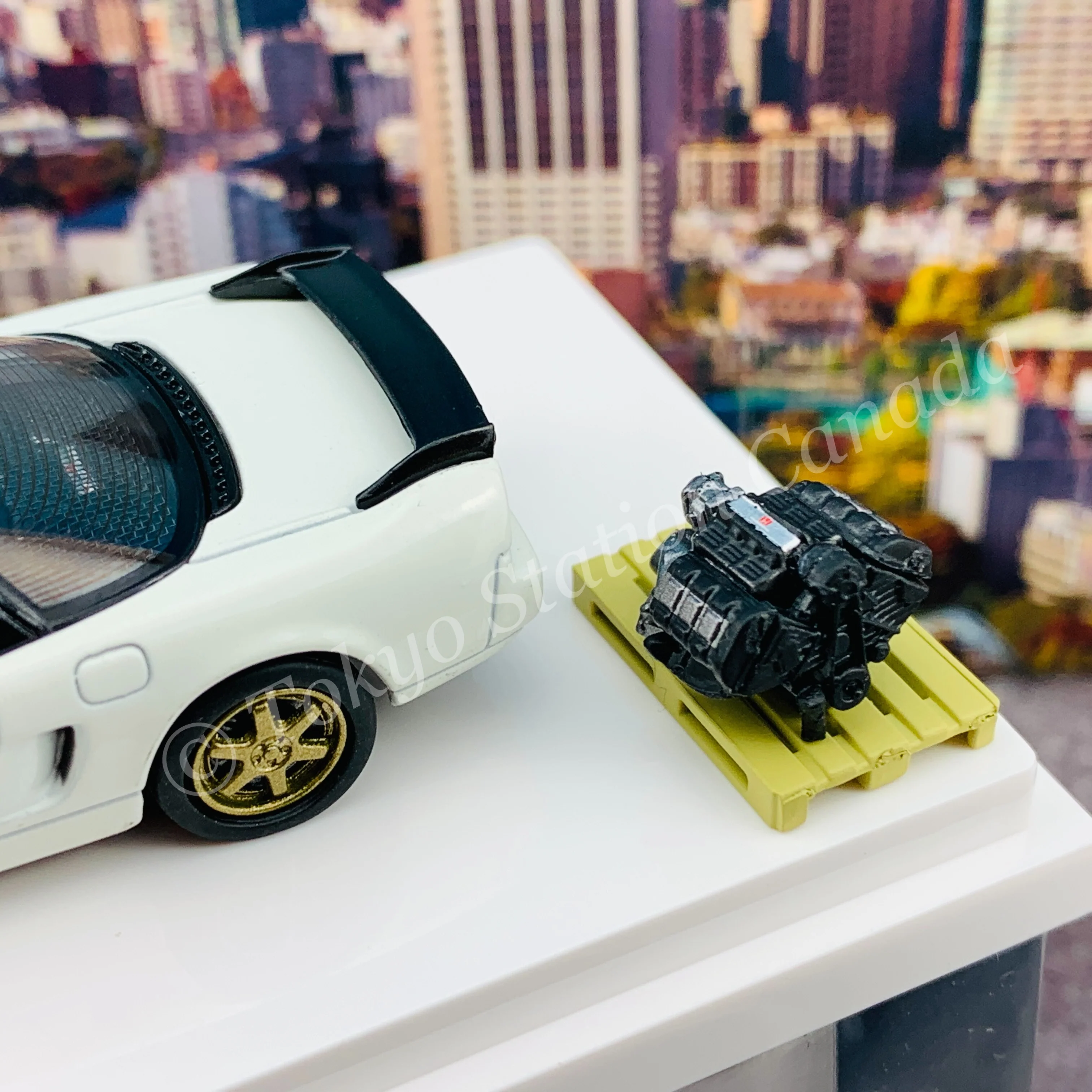 HOBBY JAPAN 1/64 Honda NSX (NA1) Type R Customized Version With Engine Display Model Championship White HJ642006RCW - Image 3